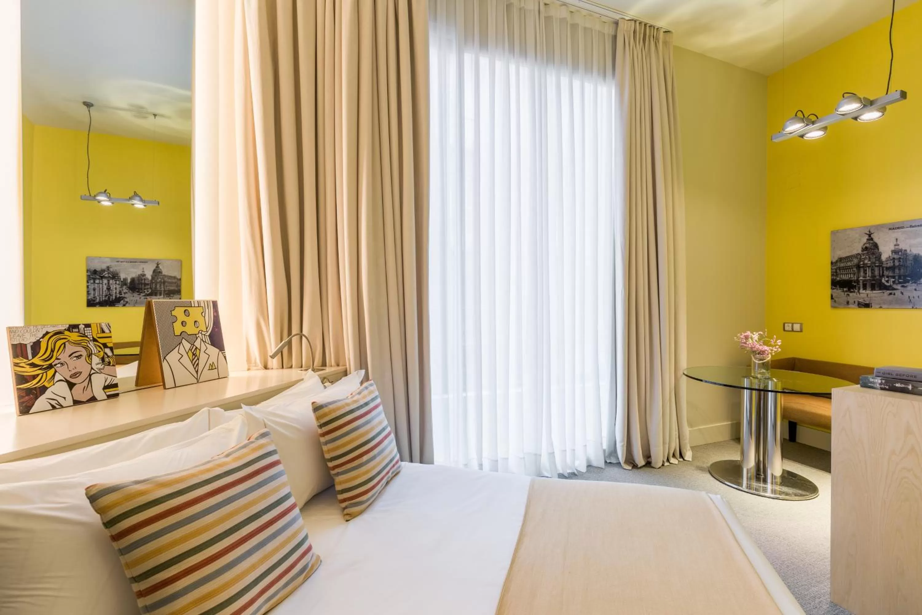 Photo of the whole room, Bed in Room Mate Alicia, Madrid