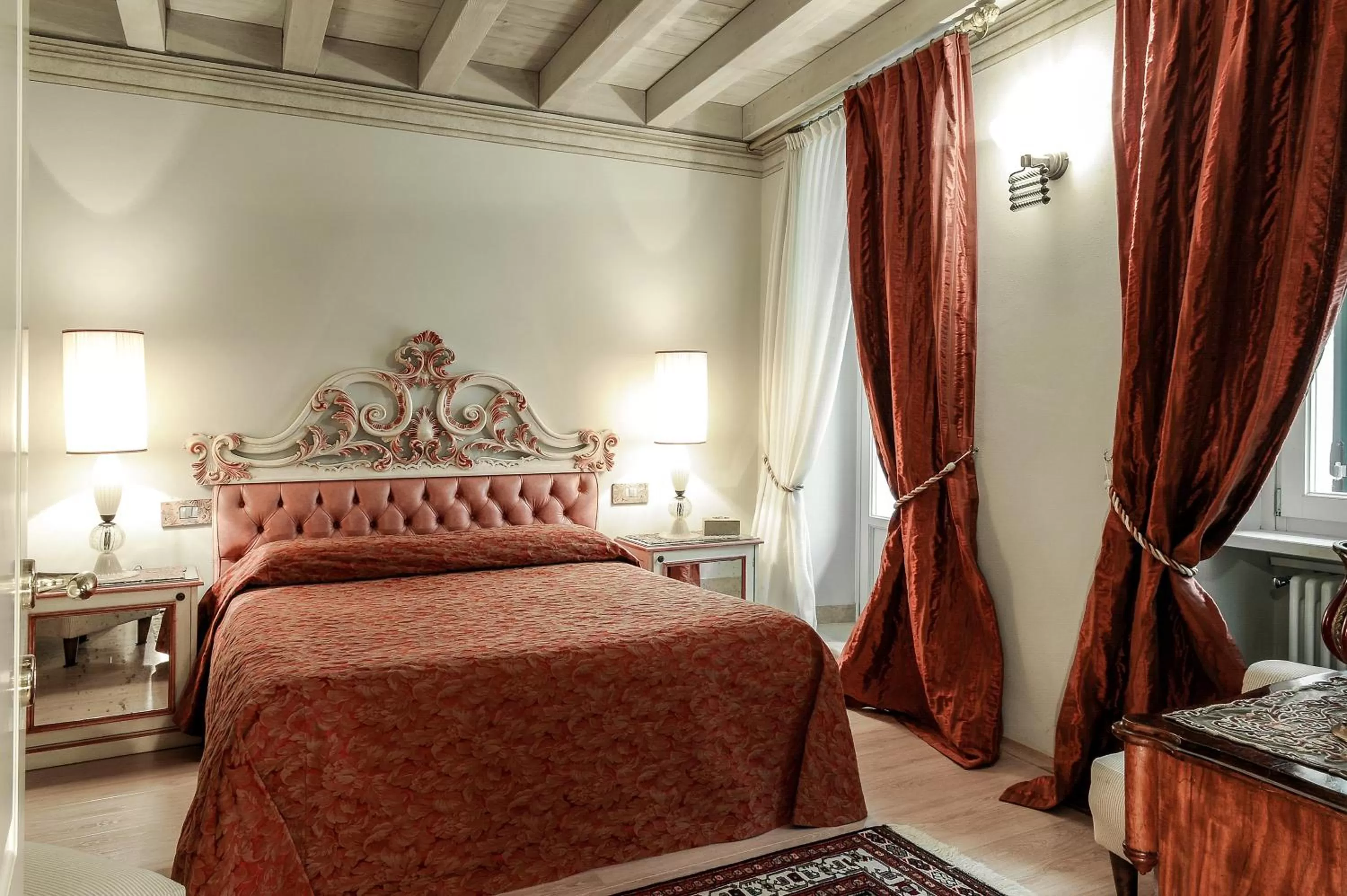 Decorative detail, Bed in La Corte Di Giulietta