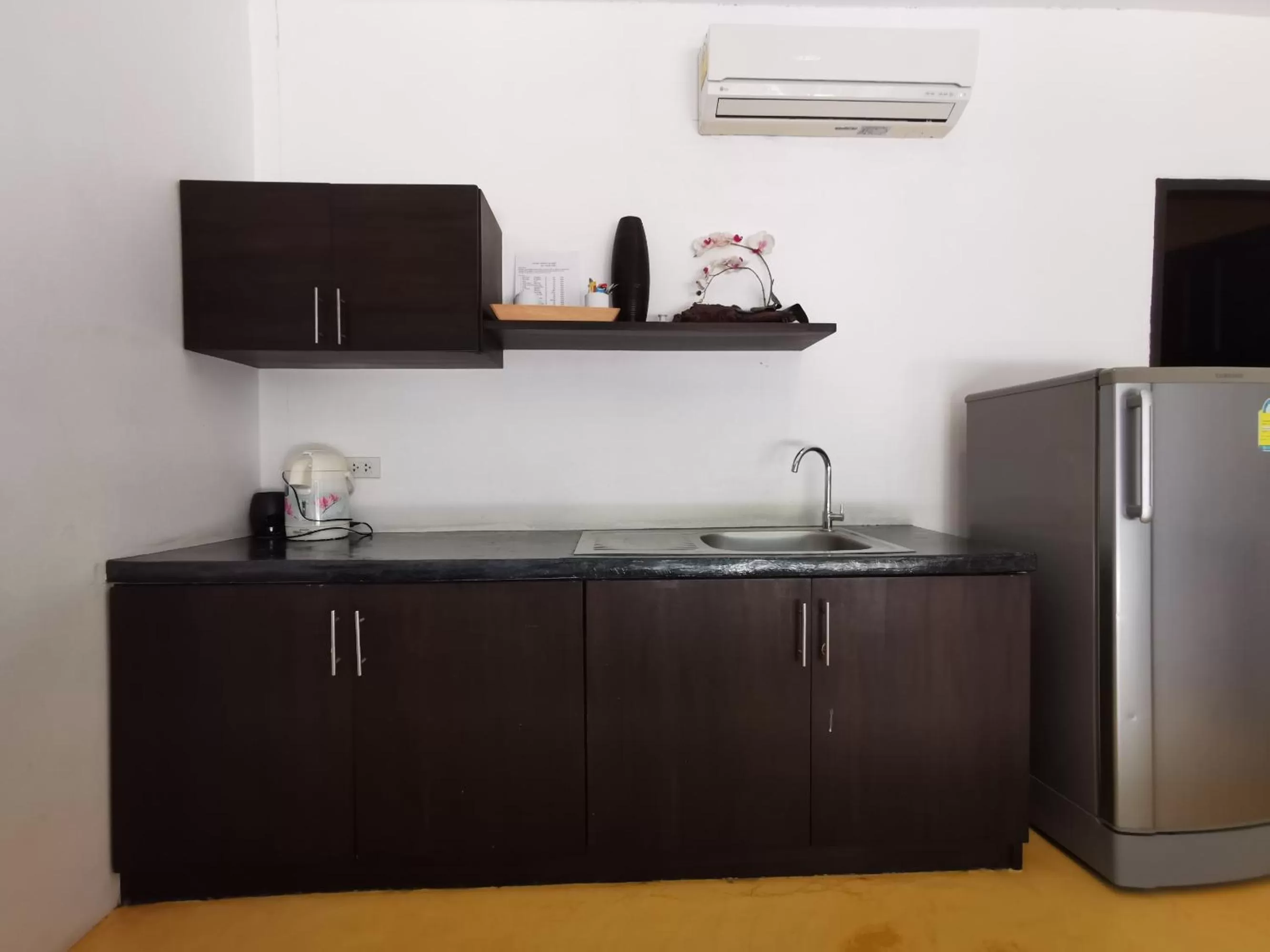 Kitchen or kitchenette, Kitchen/Kitchenette in Amara Resort Hua Hin