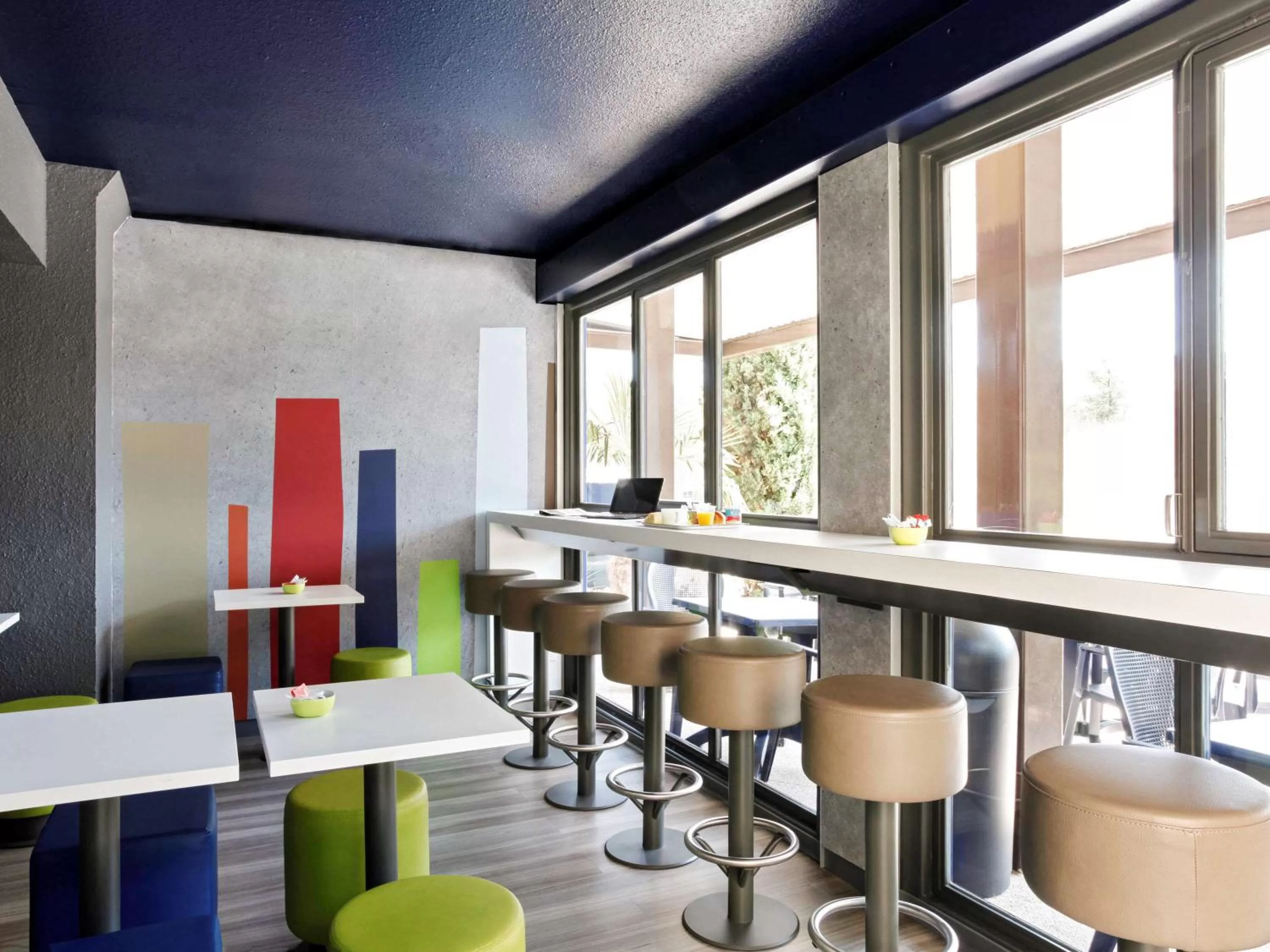 Restaurant/places to eat, Lounge/Bar in IBIS Budget Aix en Provence Est Le Canet