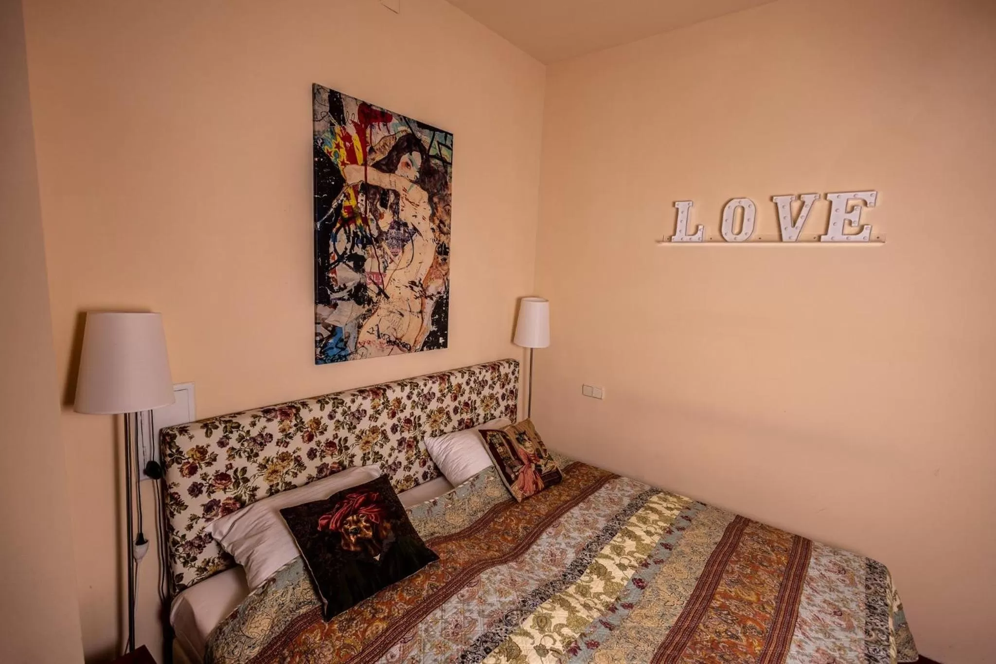 Bed in Altwienerhof Boutique Hotel