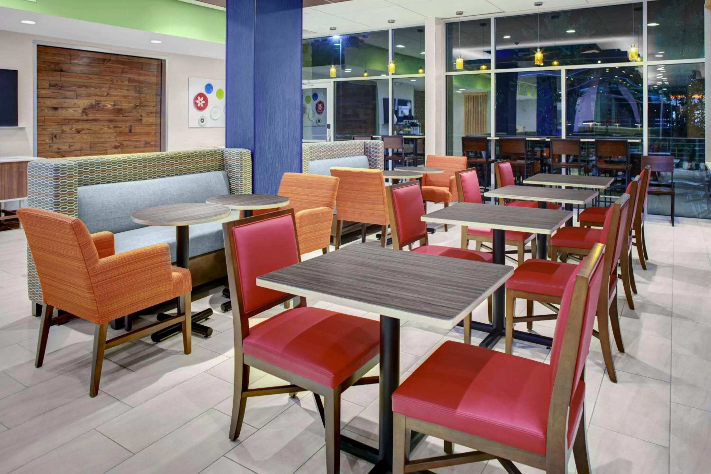 Breakfast in Holiday Inn Express & Suites - Houston NW - Cypress Grand Pky by IHG