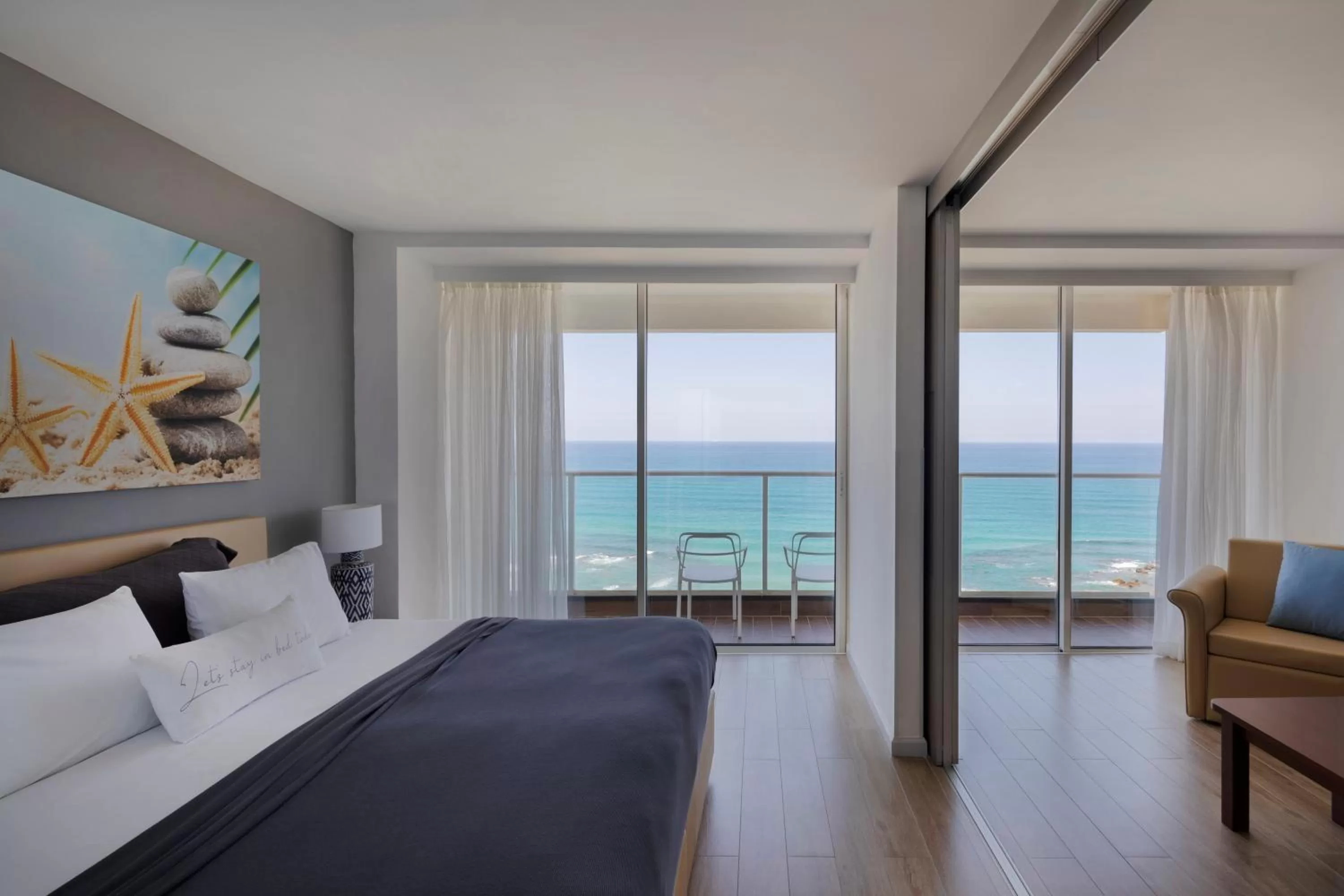 Balcony/Terrace, Bed in Resort Hadera by Jacob Hotels