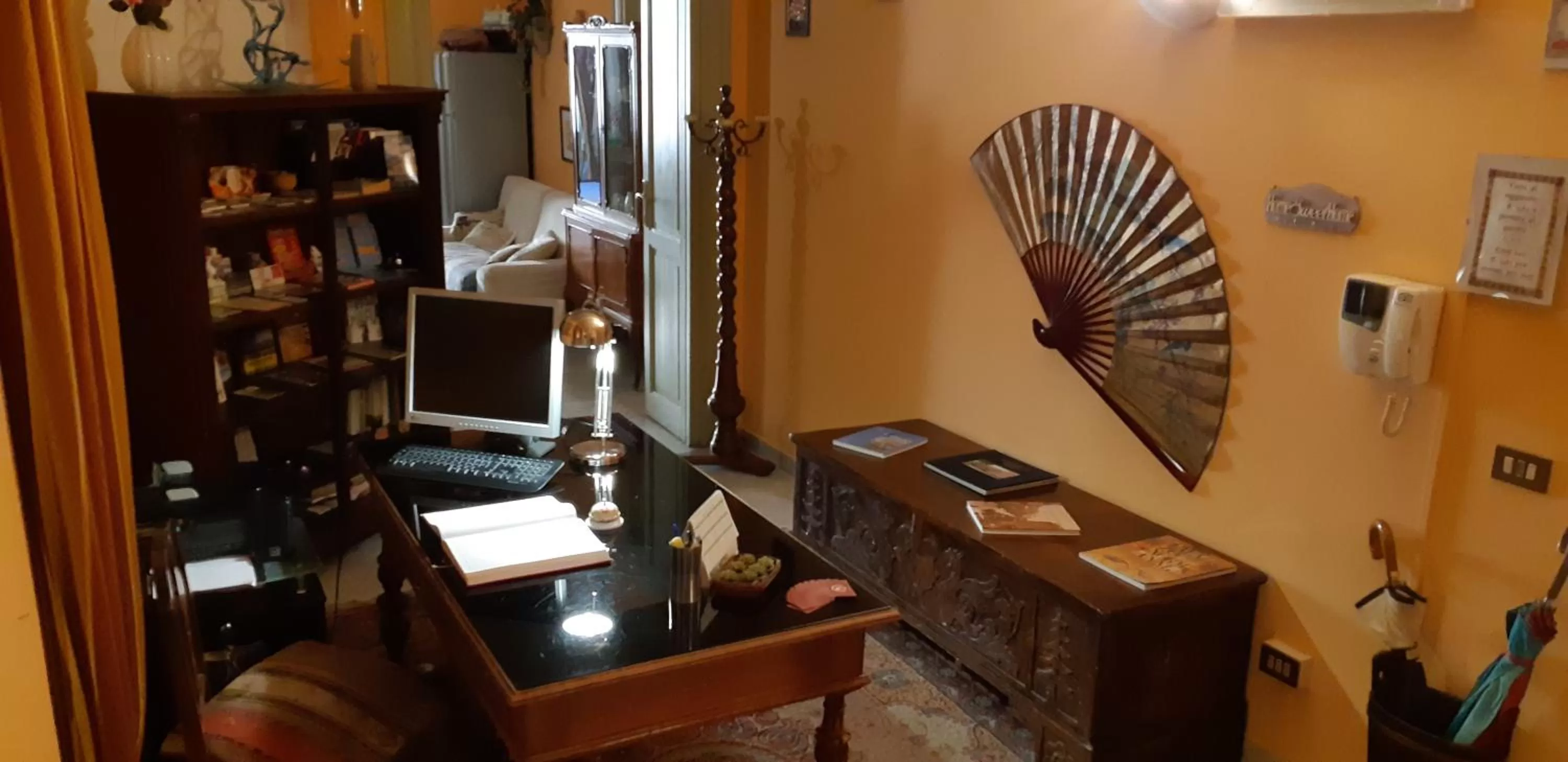 Seating area in Cavour Il Conte Camillo