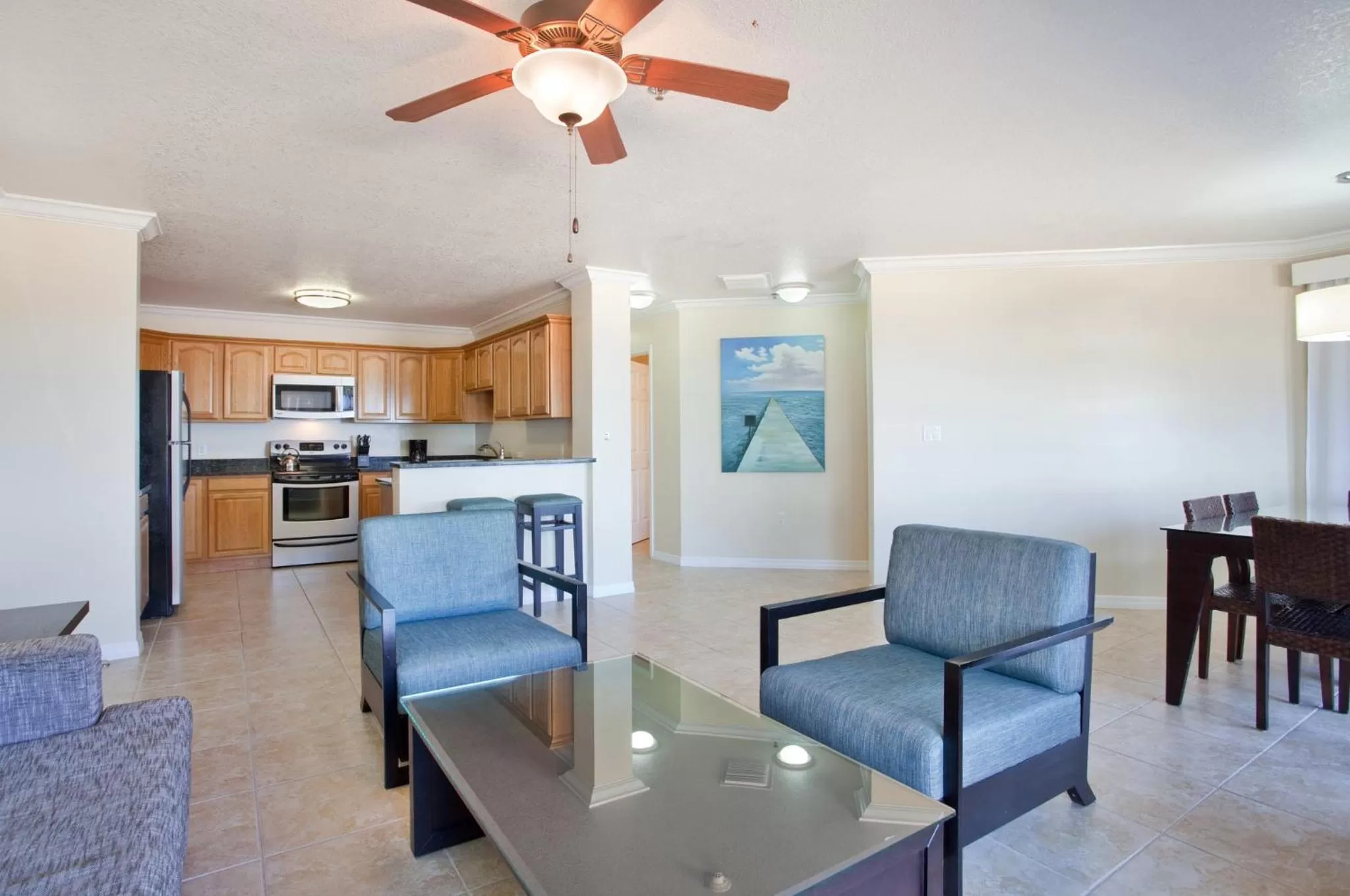 Bedroom in Holiday Inn Resort Grand Cayman by IHG