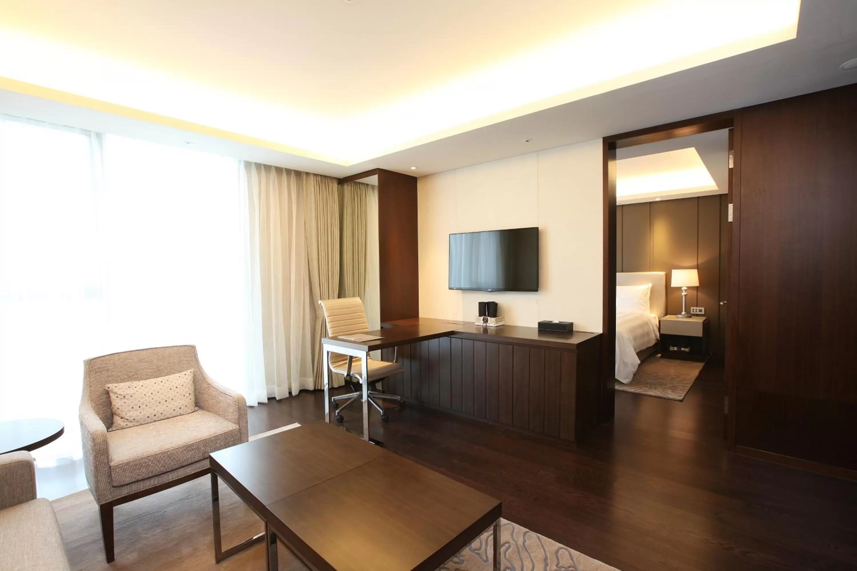 Photo of the whole room in LOTTE CITY HOTEL Daejeon