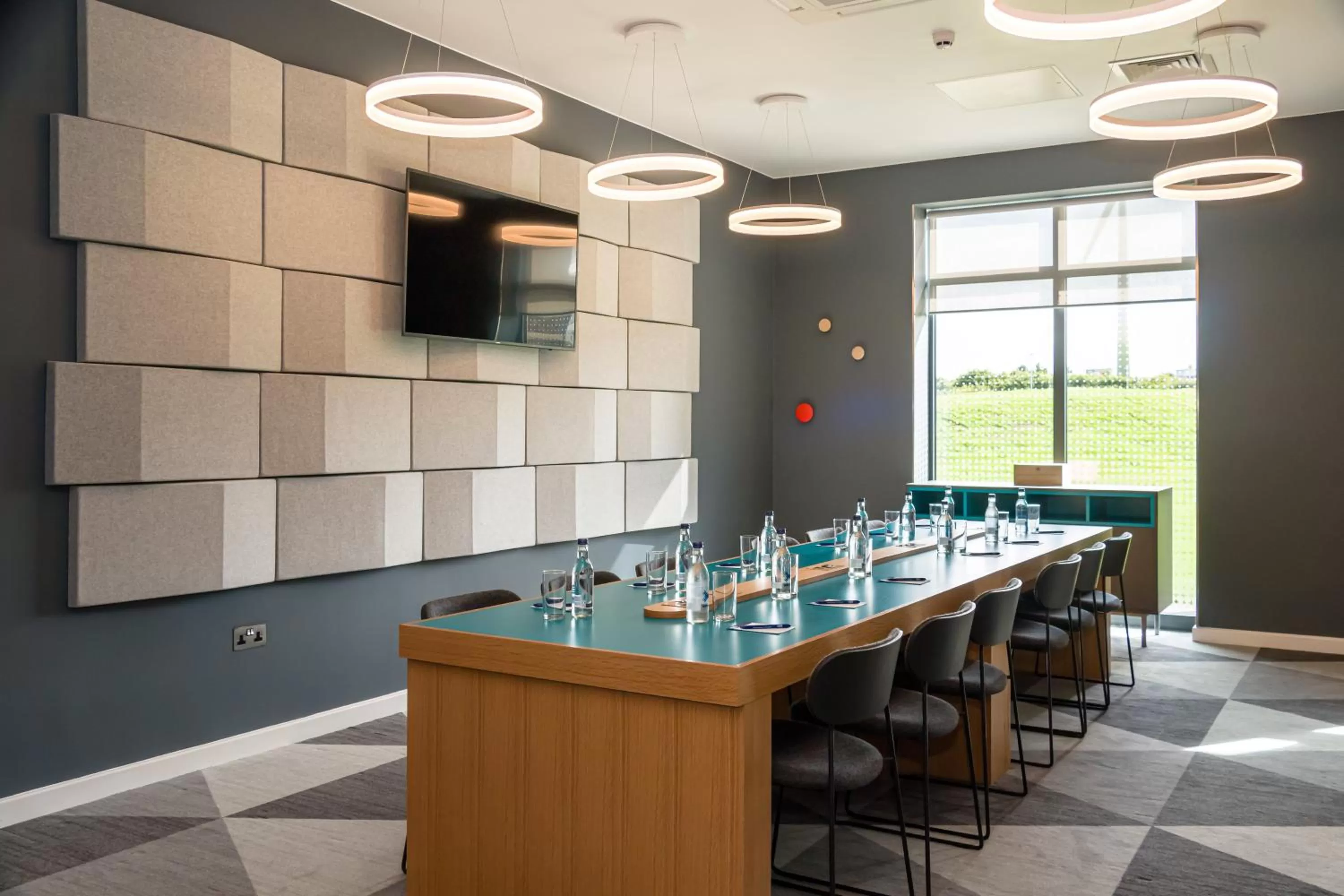 Meeting/conference room in Holiday Inn Express - Bodmin - Victoria Junction by IHG