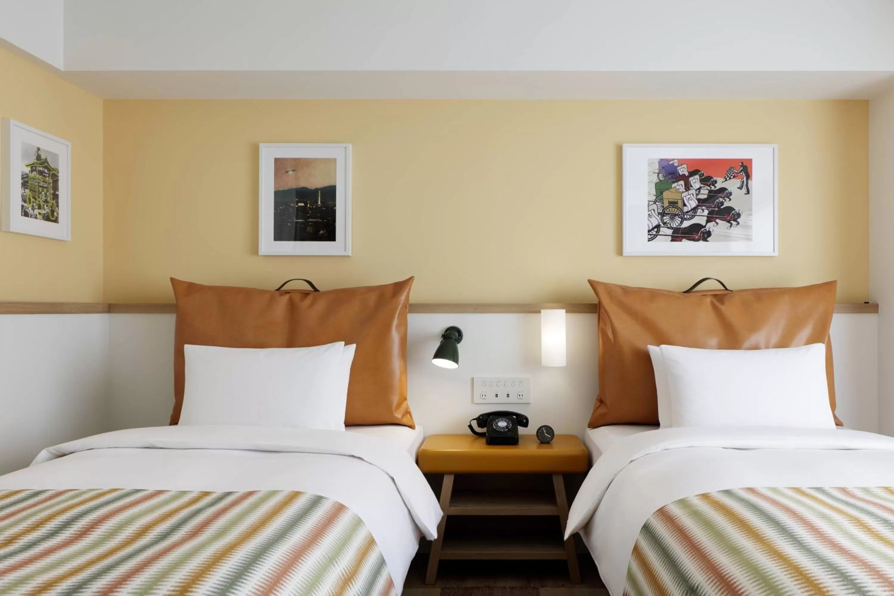 Photo of the whole room, Bed in Moxy Kyoto