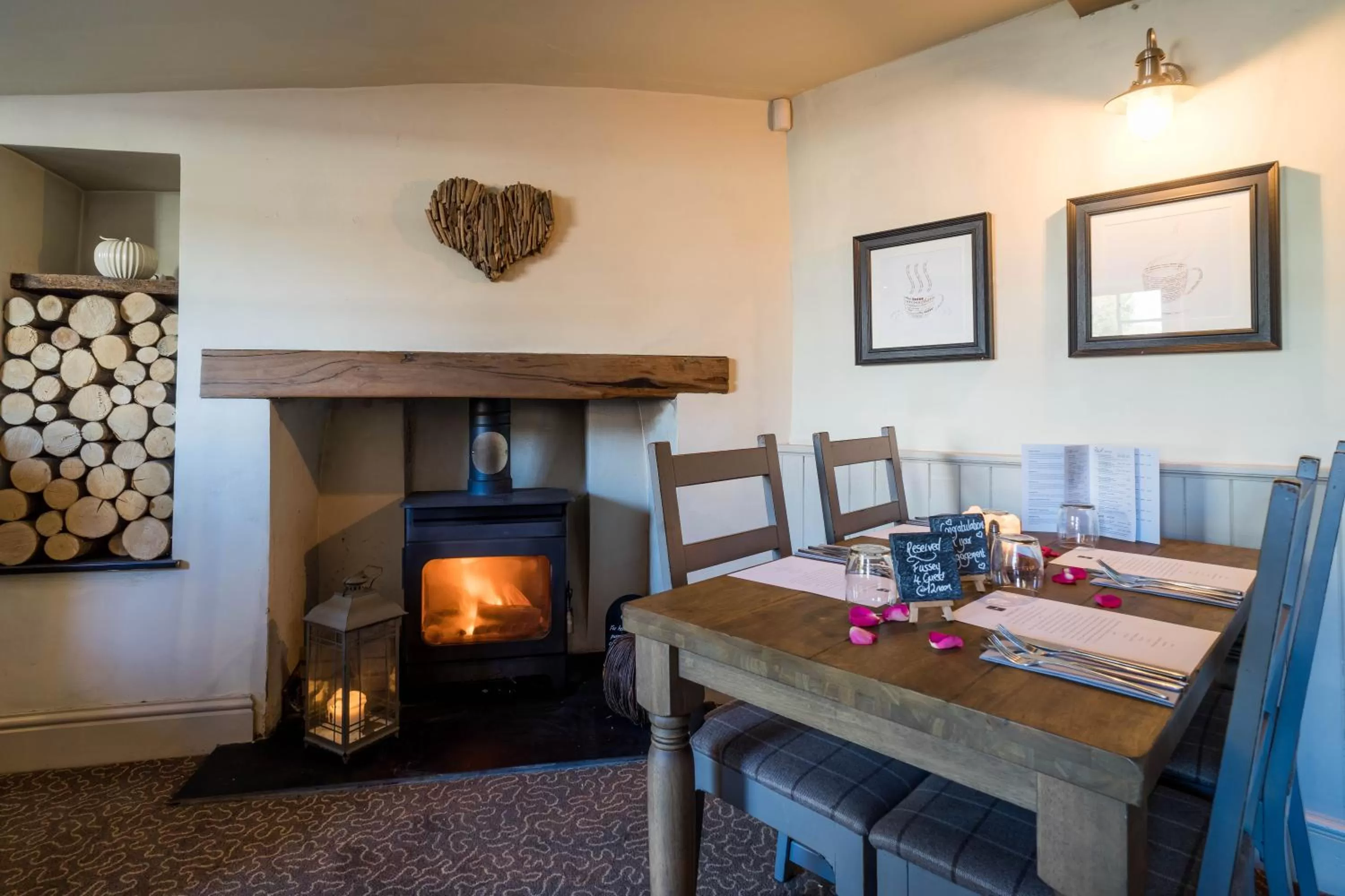 Greyhound Inn Wilton