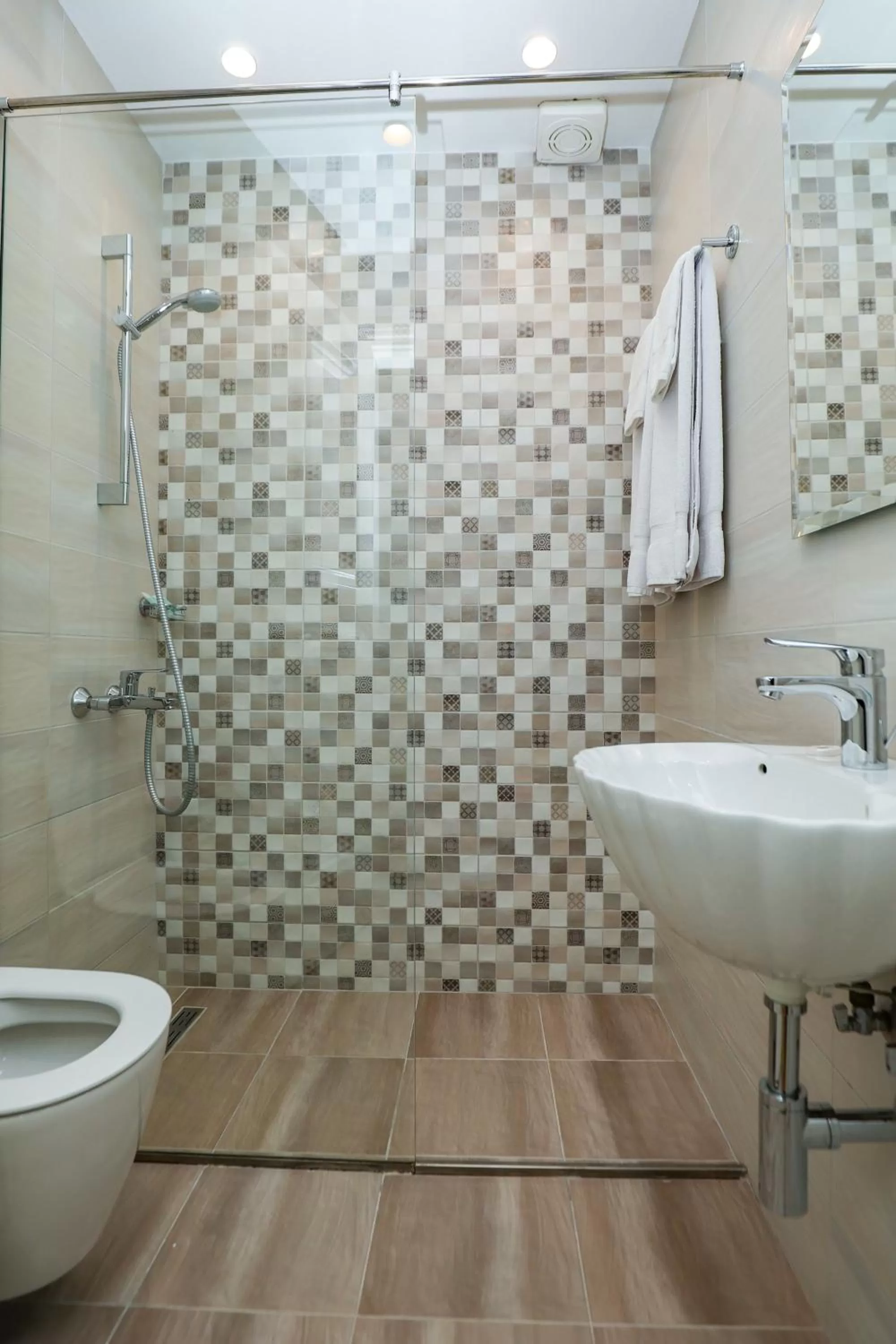 Bathroom in Bujtina Oxhaku