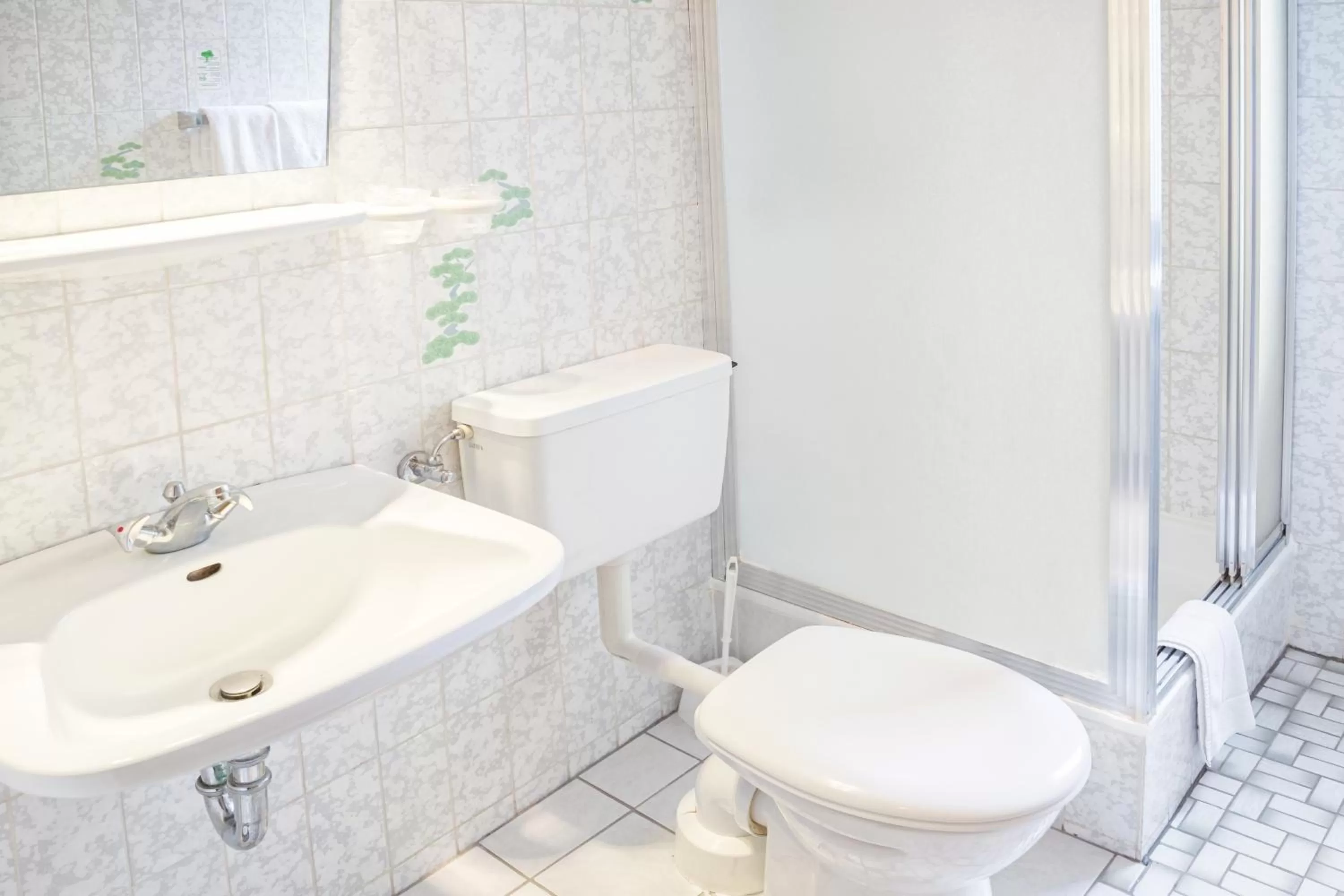 Bathroom in Hotel Hannover Airport by Premiere Classe