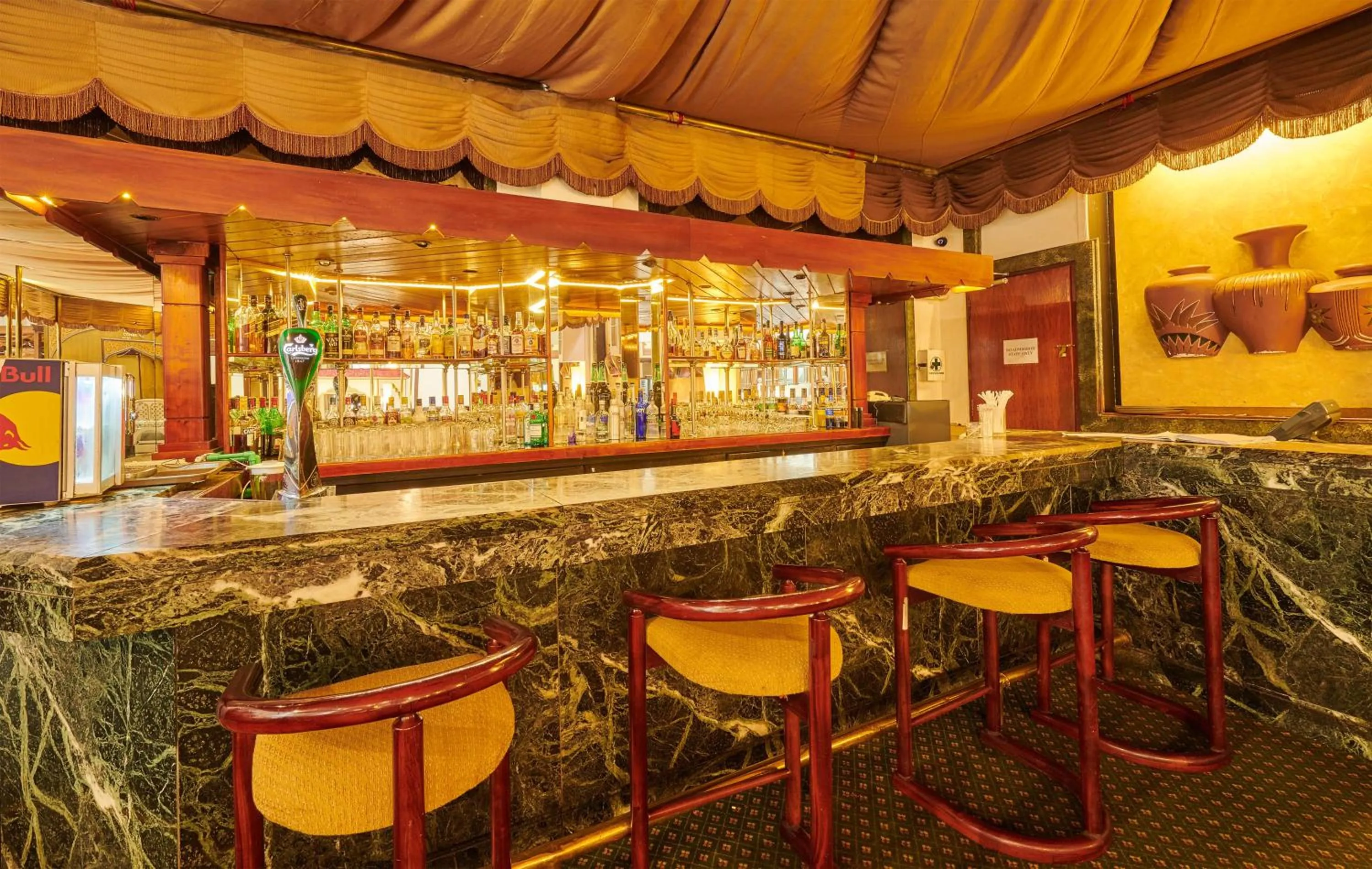 Food and drinks in The Galadari Hotel