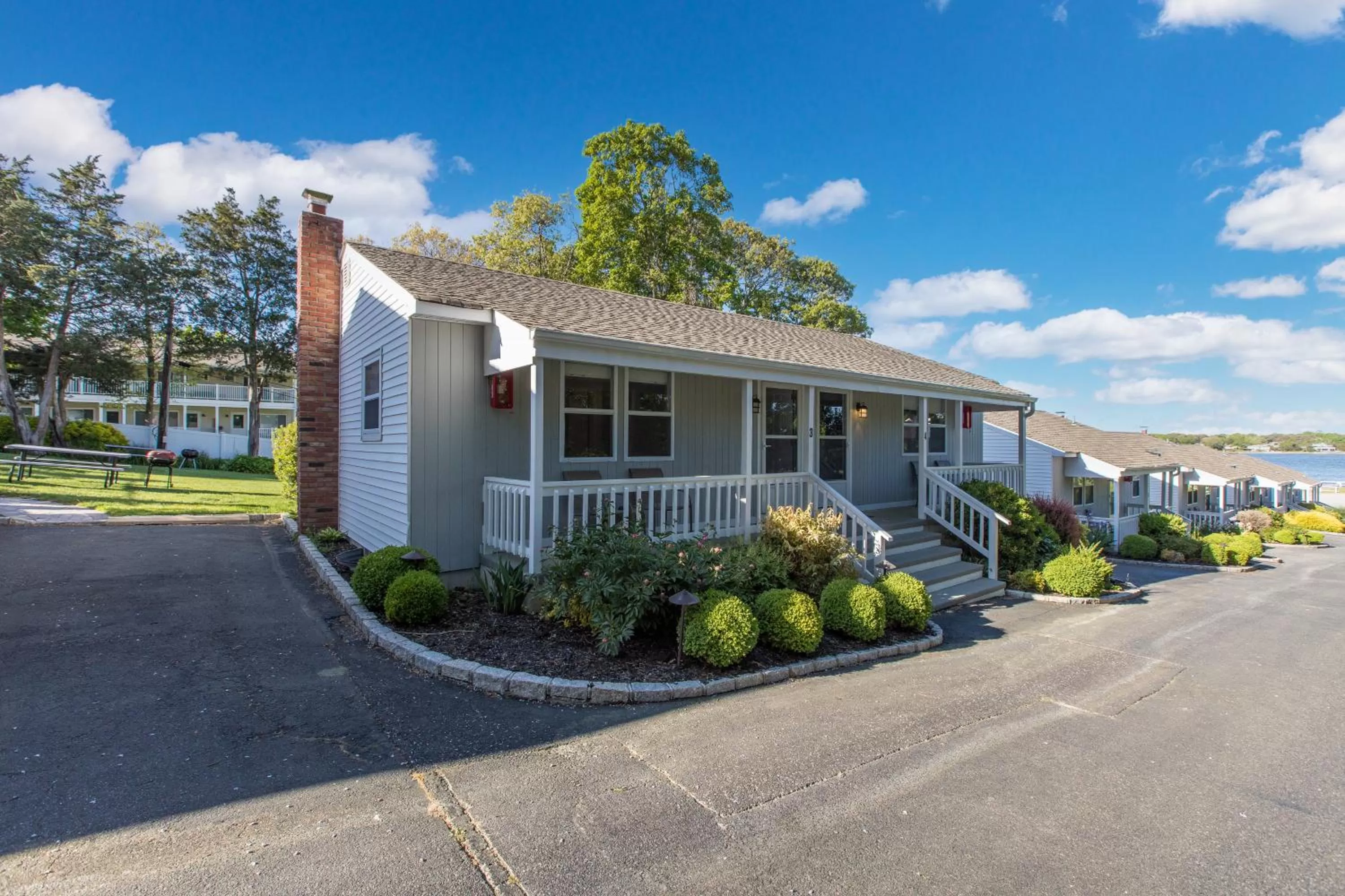 Colonial Shores Resort