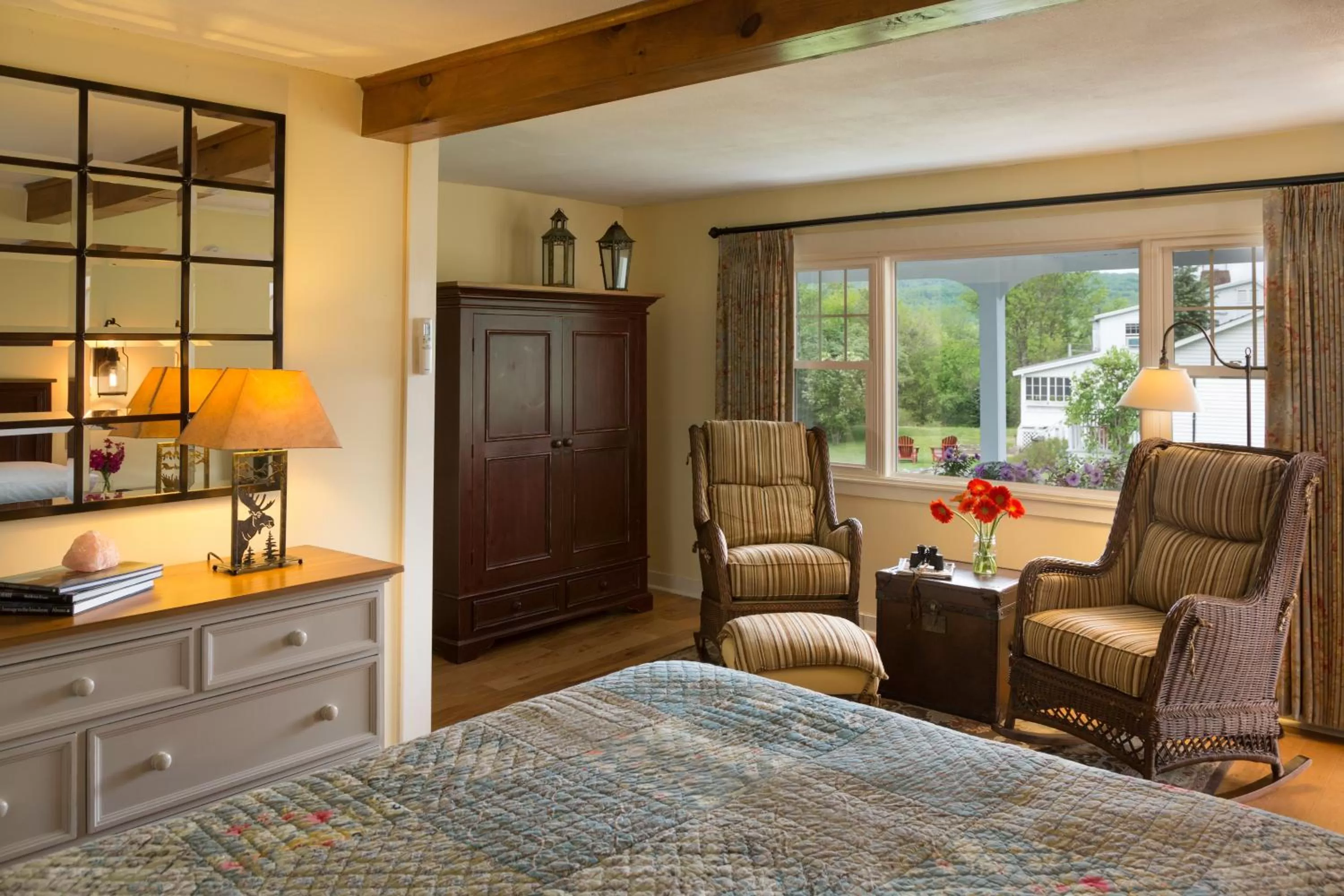 Bed in Sugar Hill Inn