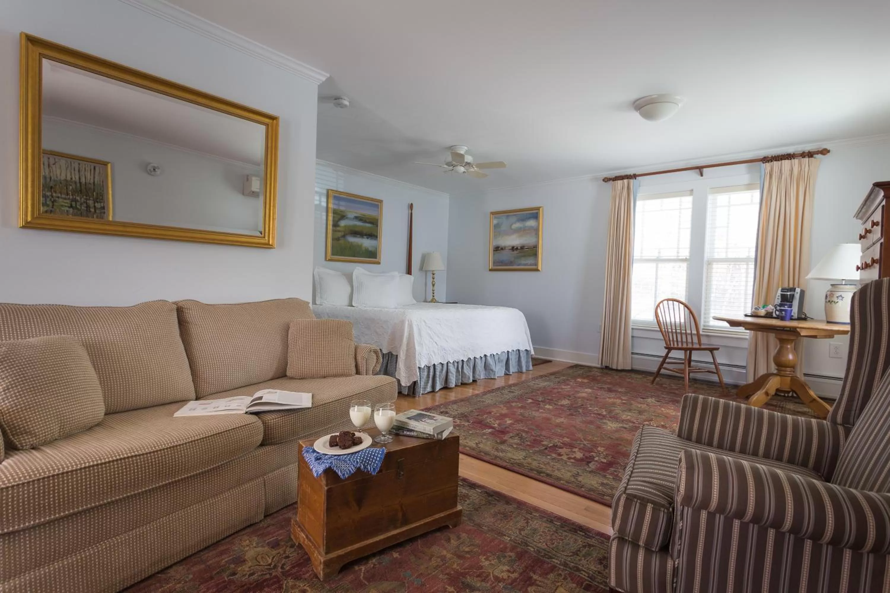 Living room in The Inn at Manchester