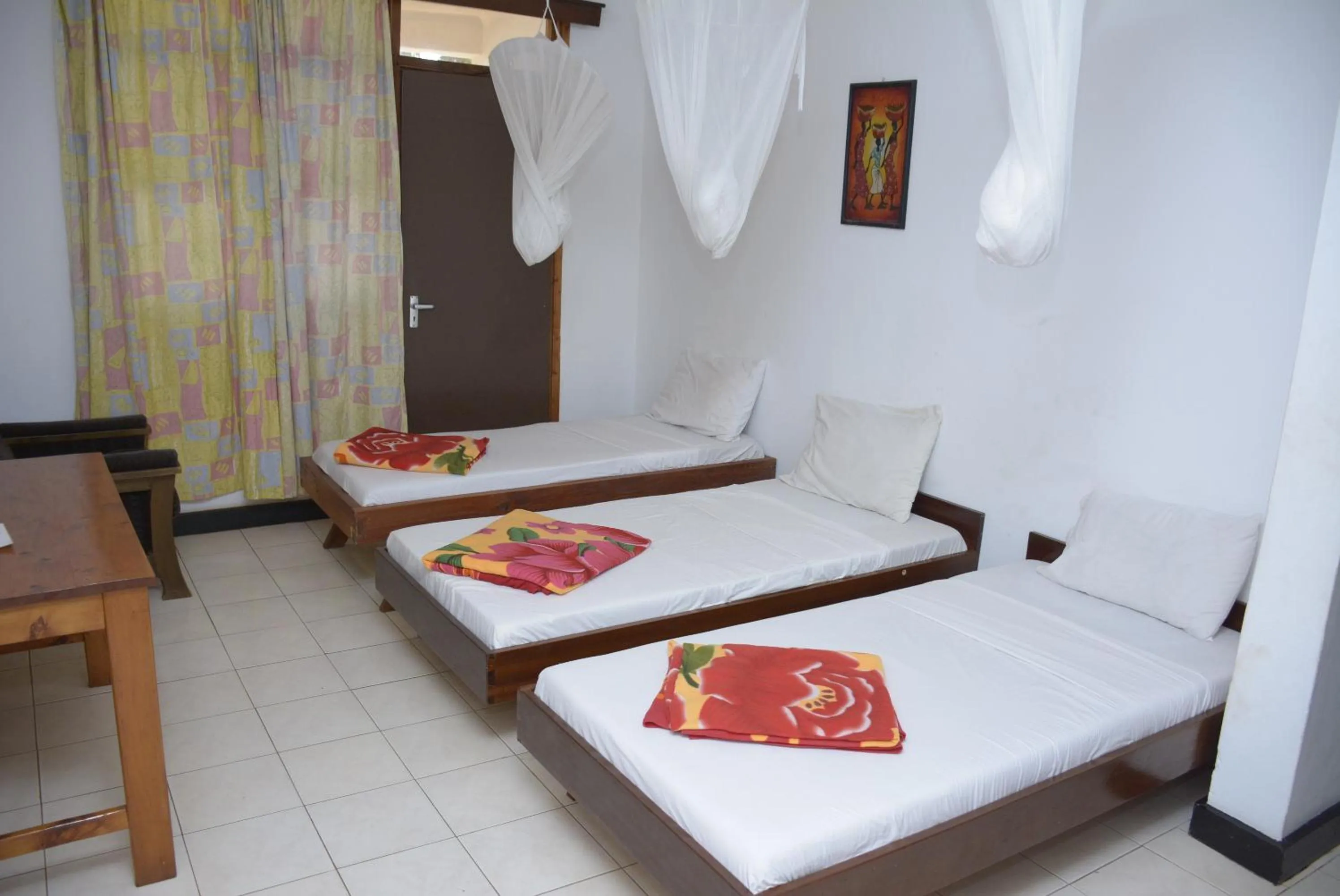 Bedroom, Bed in Keys Hotel Mbokomu Branch