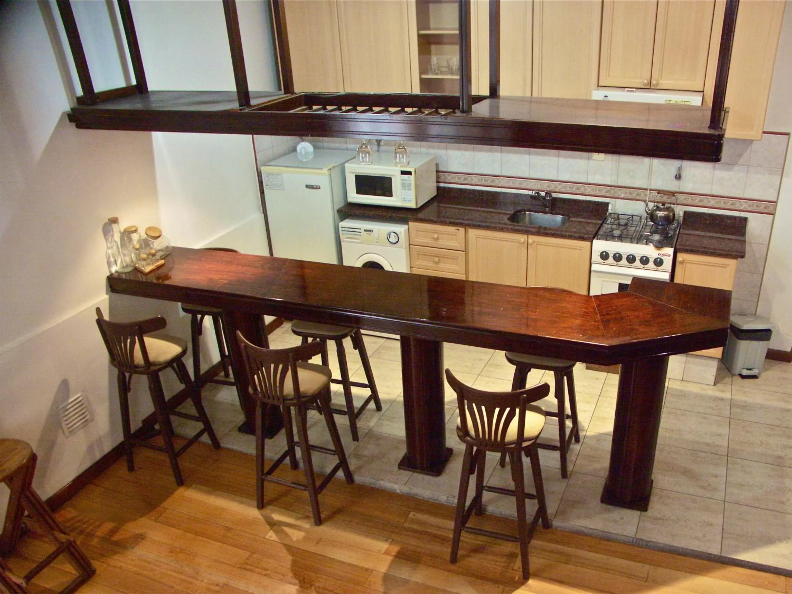 Dining area in Loft Argentino Apart Buenos Aires