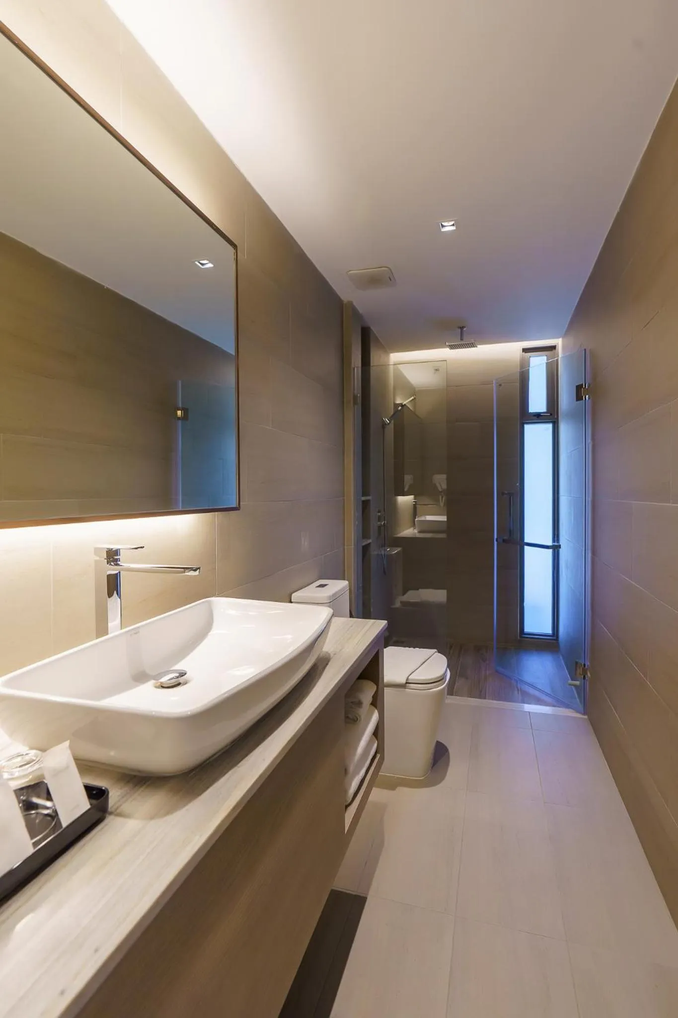 Toilet in Fifth Pattaya Jomtien By Shiwalai Int