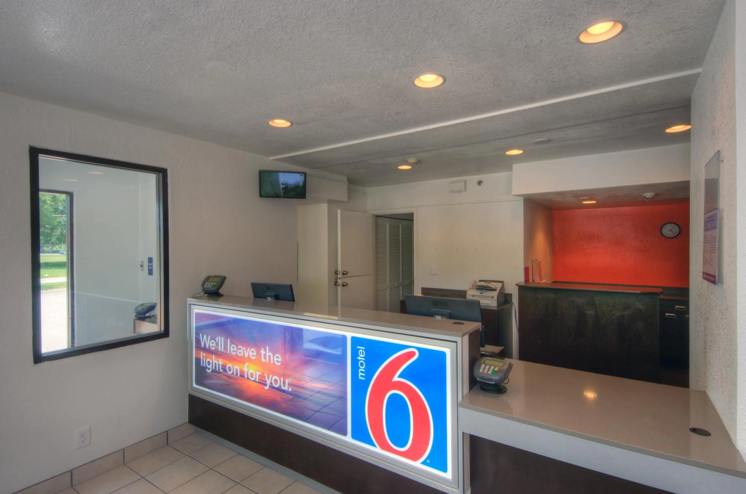 Lobby or reception in Motel 6-Bradenton, FL