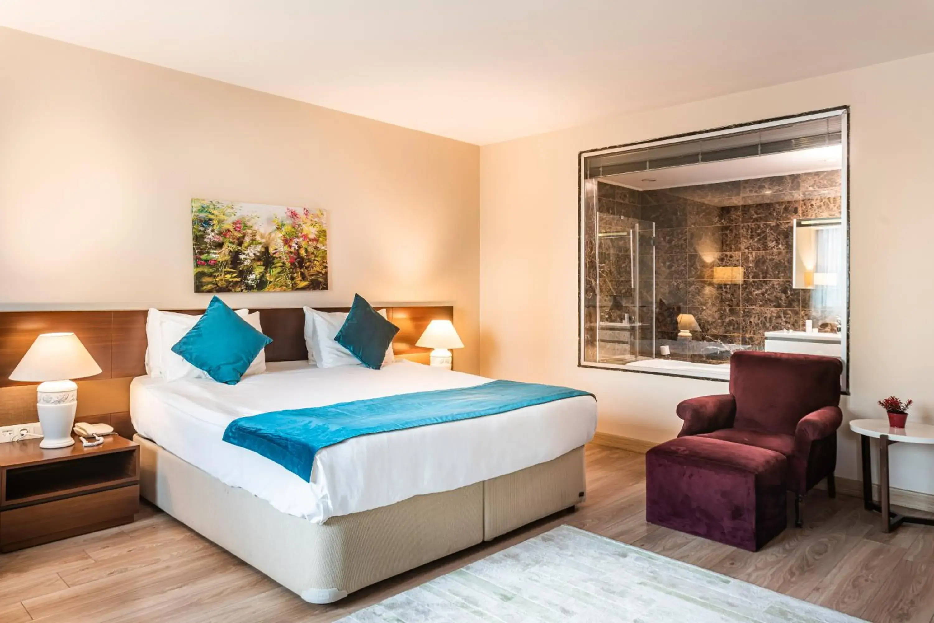 Deluxe King Suite in Rox Hotel Istanbul Deluxe King Suite in Rox Hotel Istanbul