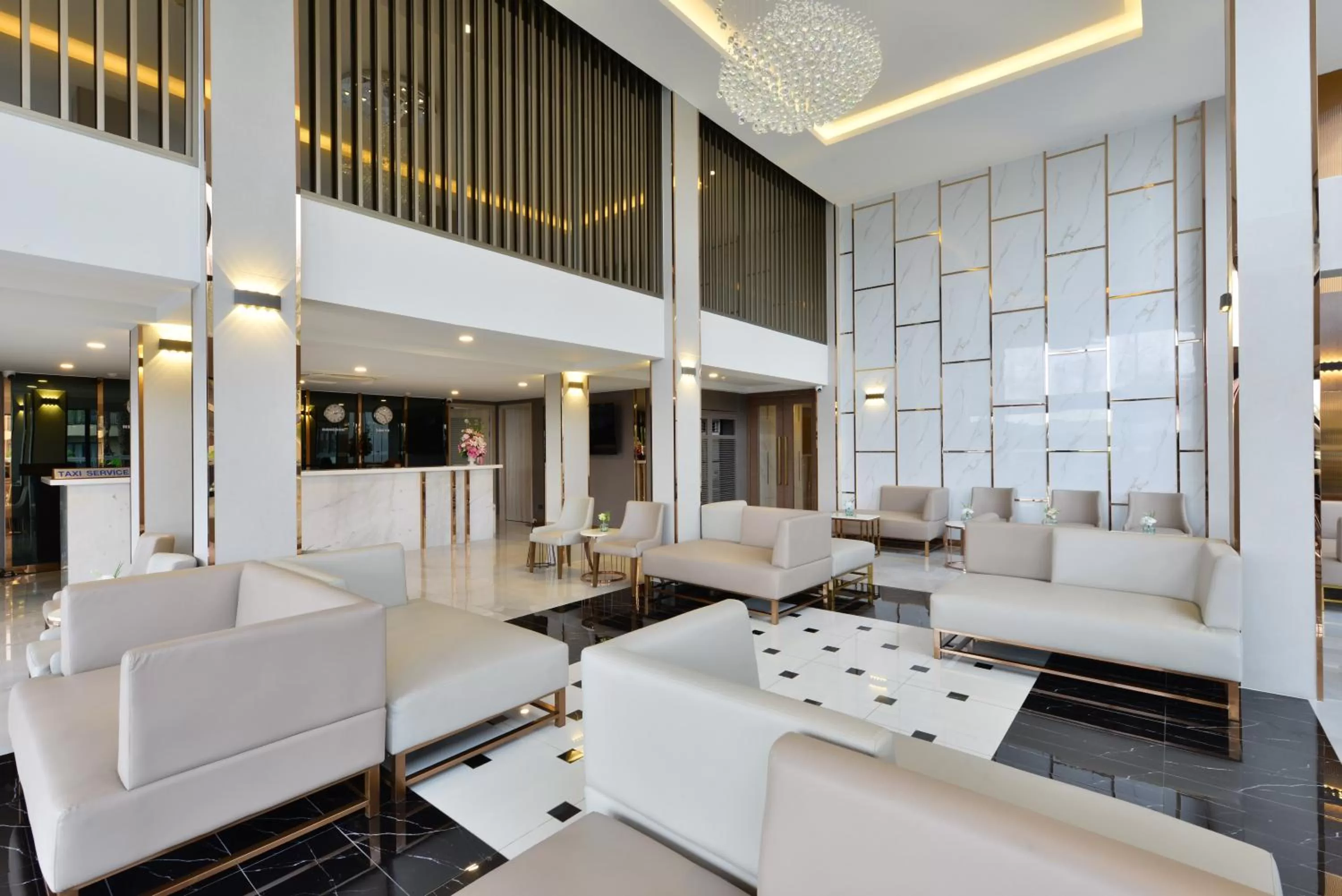Lobby or reception in BS Residence Suvarnabhumi