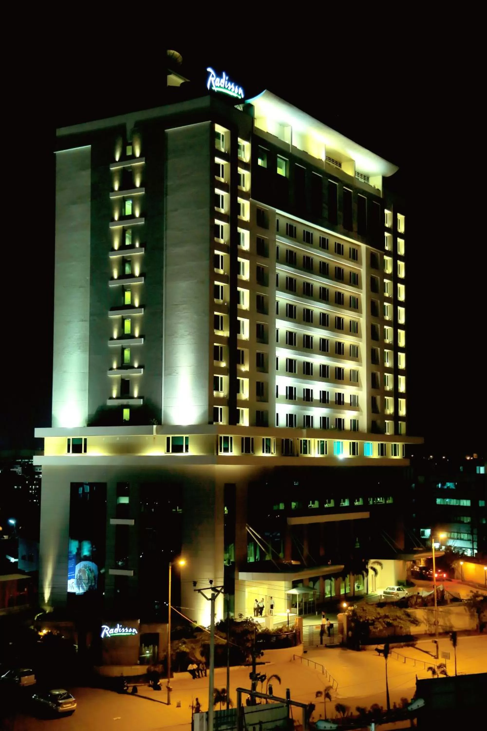 Facade/entrance in Radisson Hyderabad Hitec City