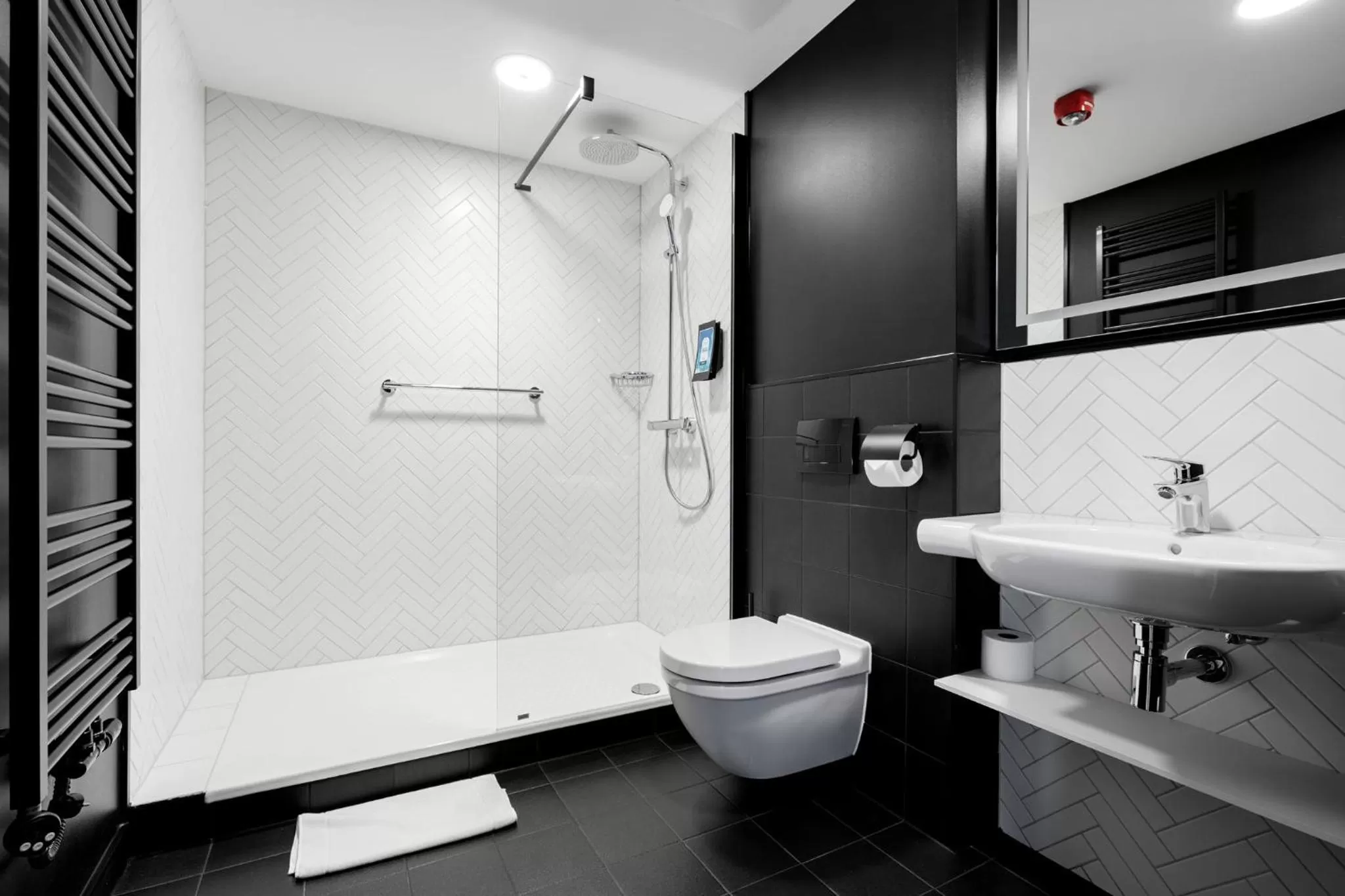 Shower in Hotel Kyriad Stargard