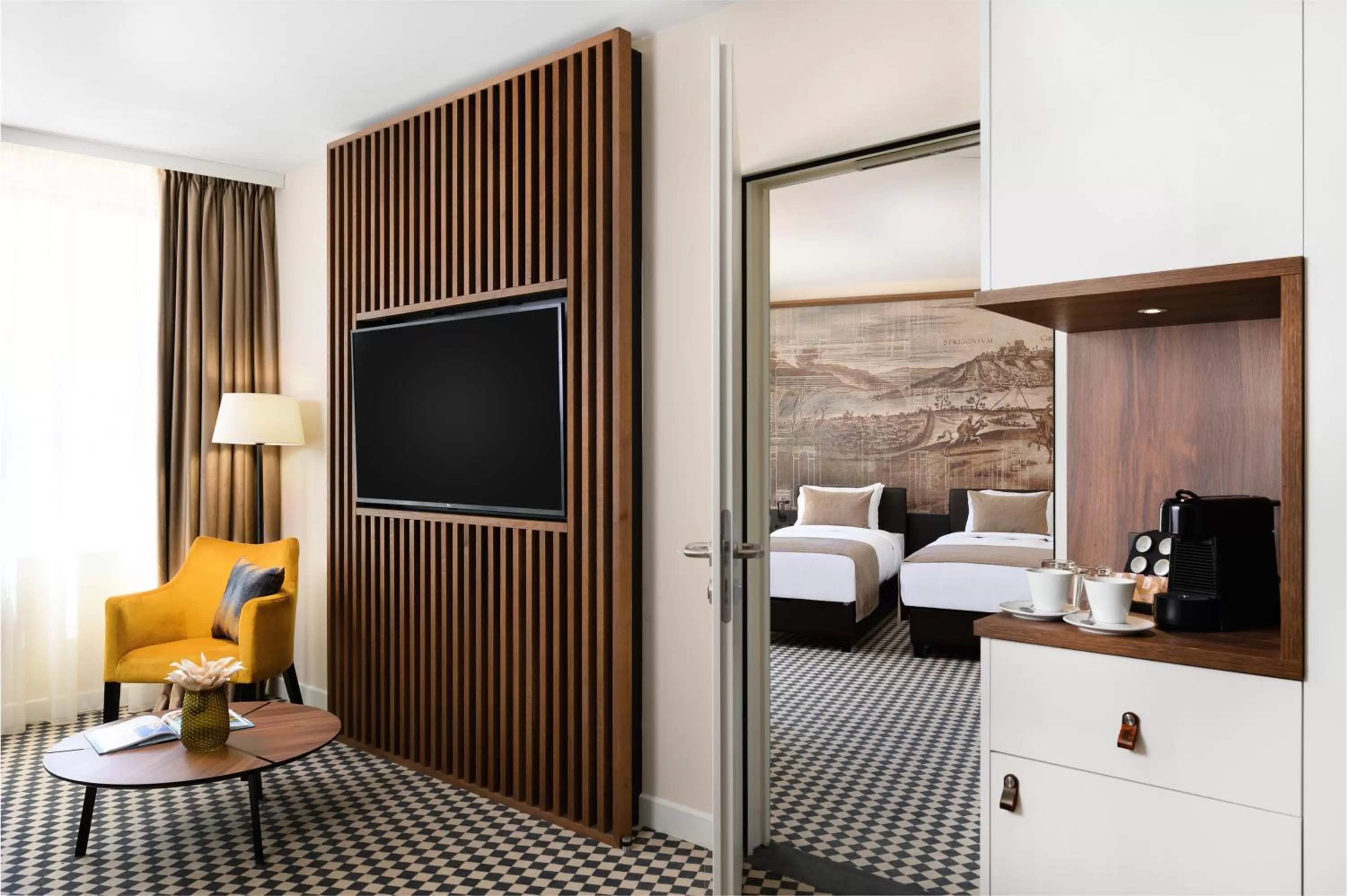 TV and multimedia in Grand Hotel Esztergom