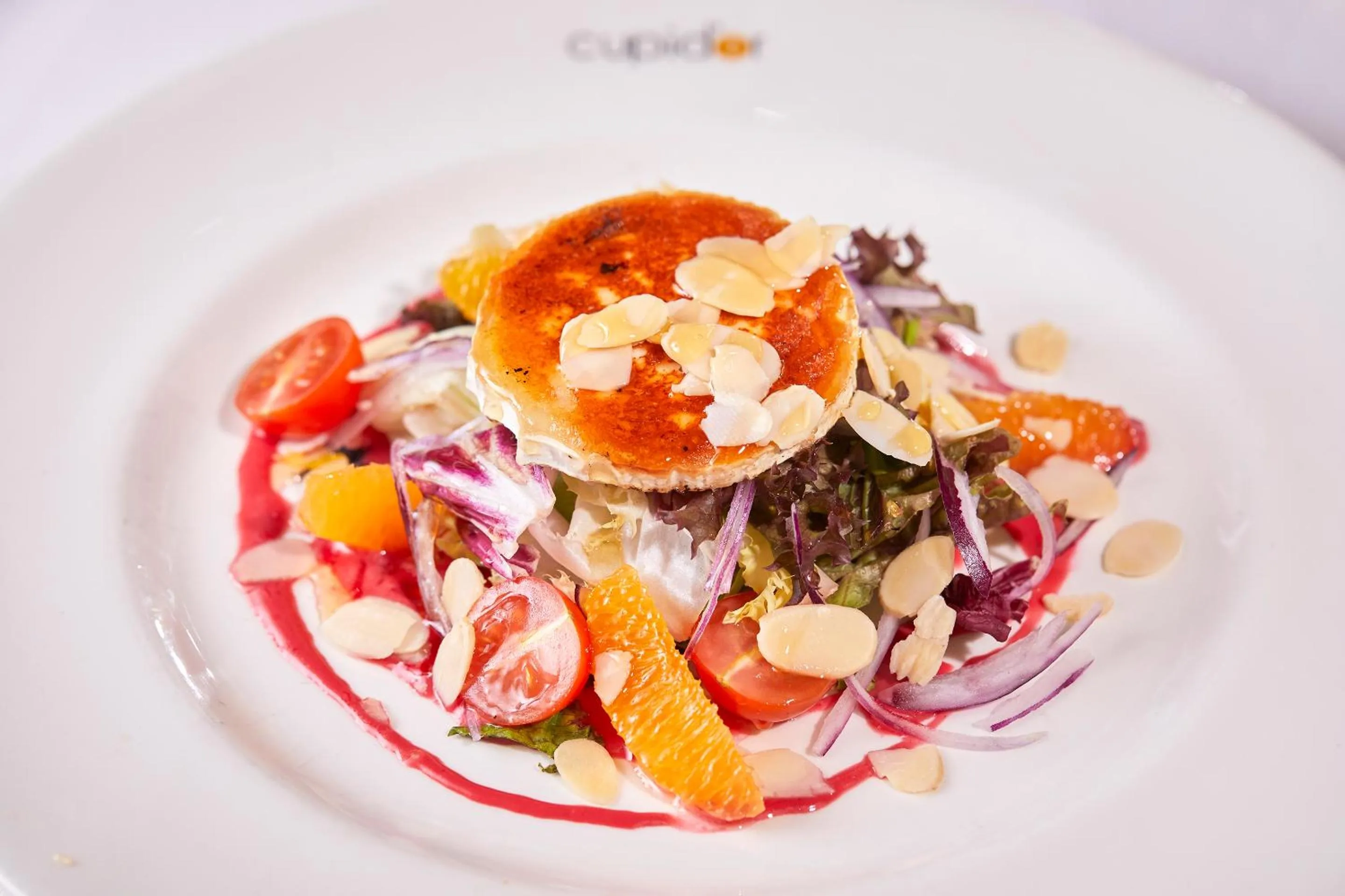 Food and drinks in Hotel Cupidor