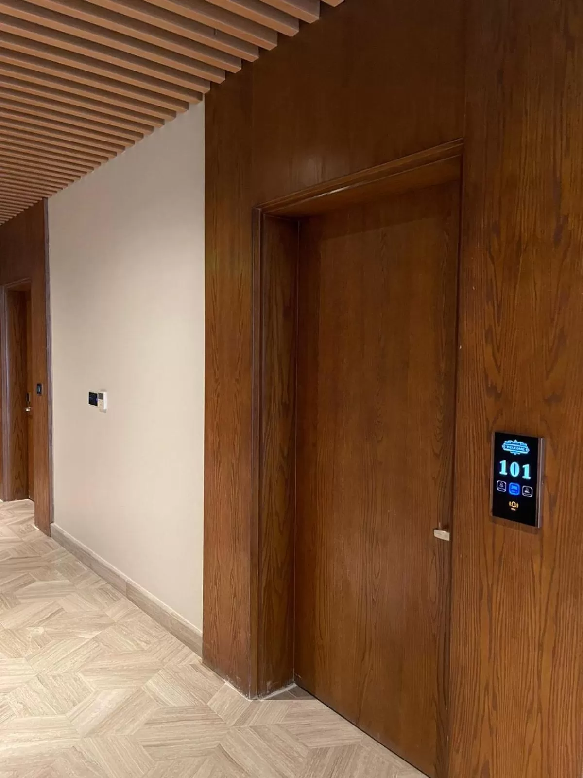 Property building in Voyage Residence فوياج ريسيدنس للشقق المخدومة