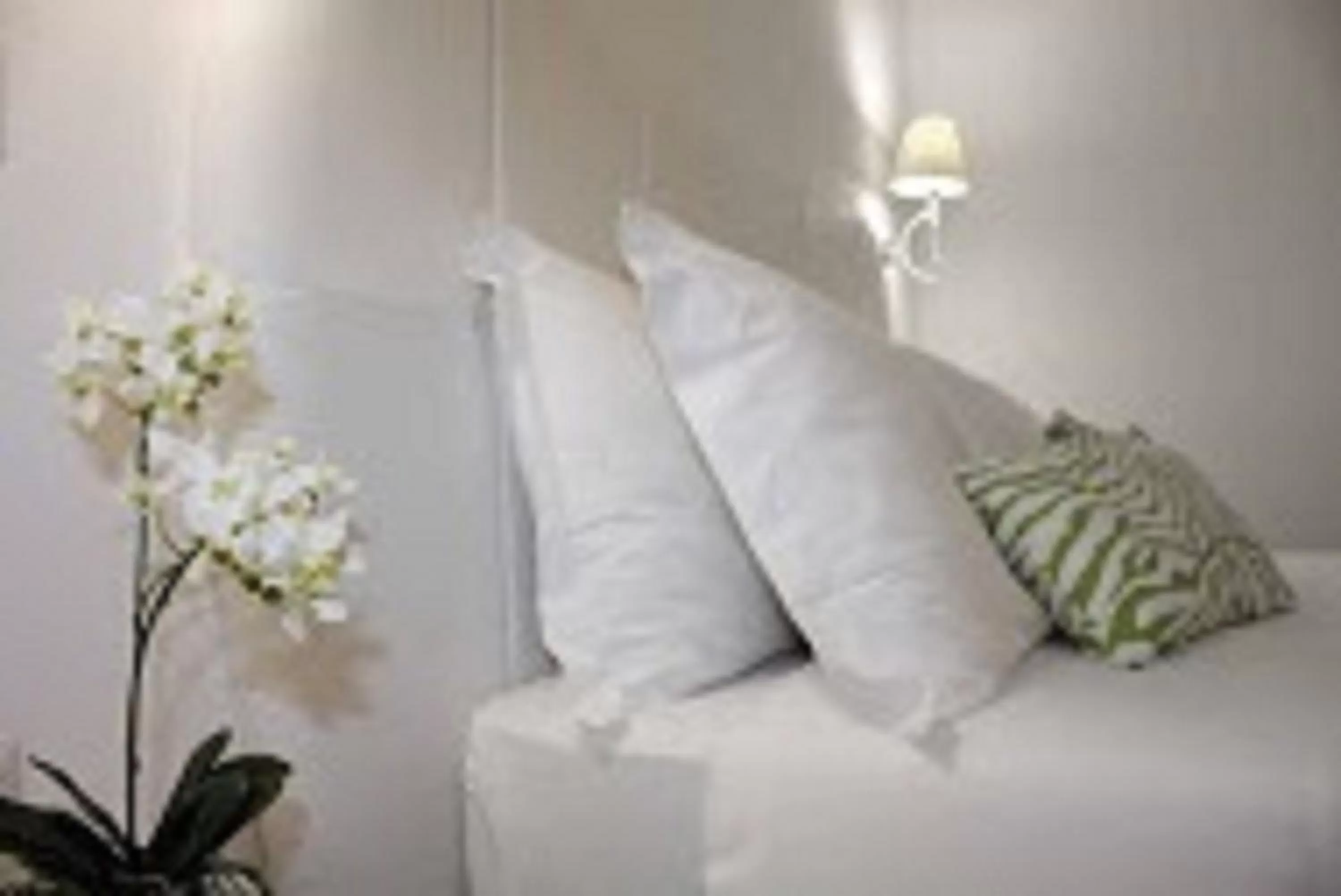 Decorative detail, Bed in Roma Resort Colosseum