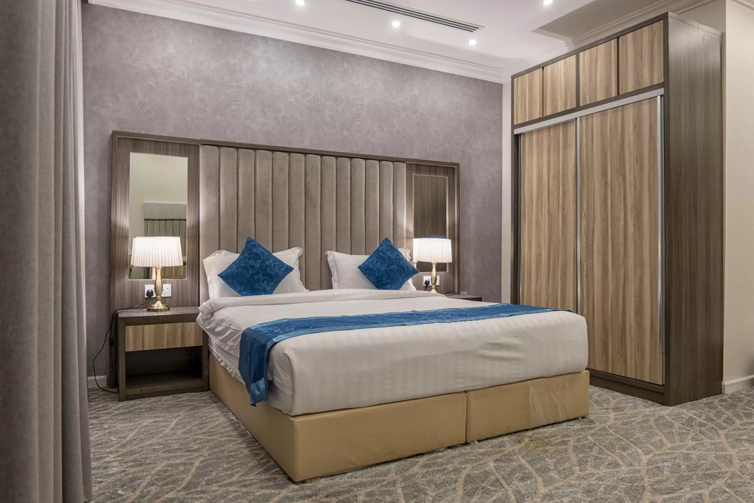 Photo of the whole room, Bed in Karem Residence - كارم راس تنورة