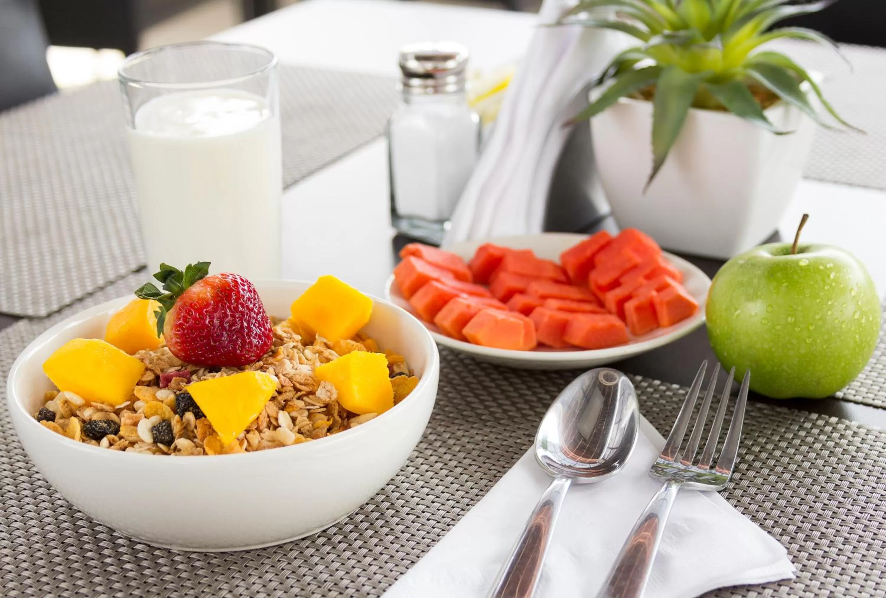 Breakfast in Hotel Madeiro