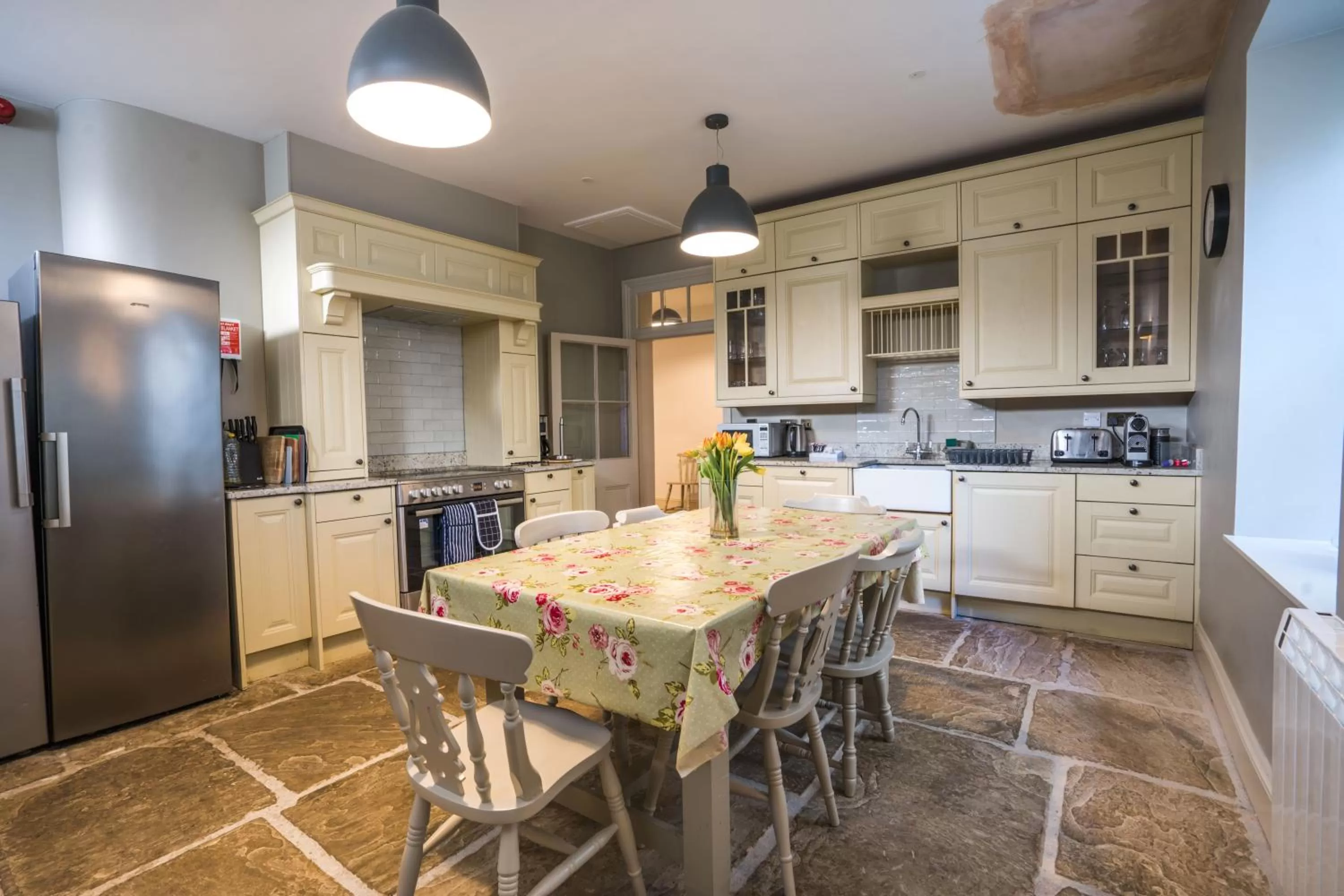 kitchen in 1 Elliot Terrace