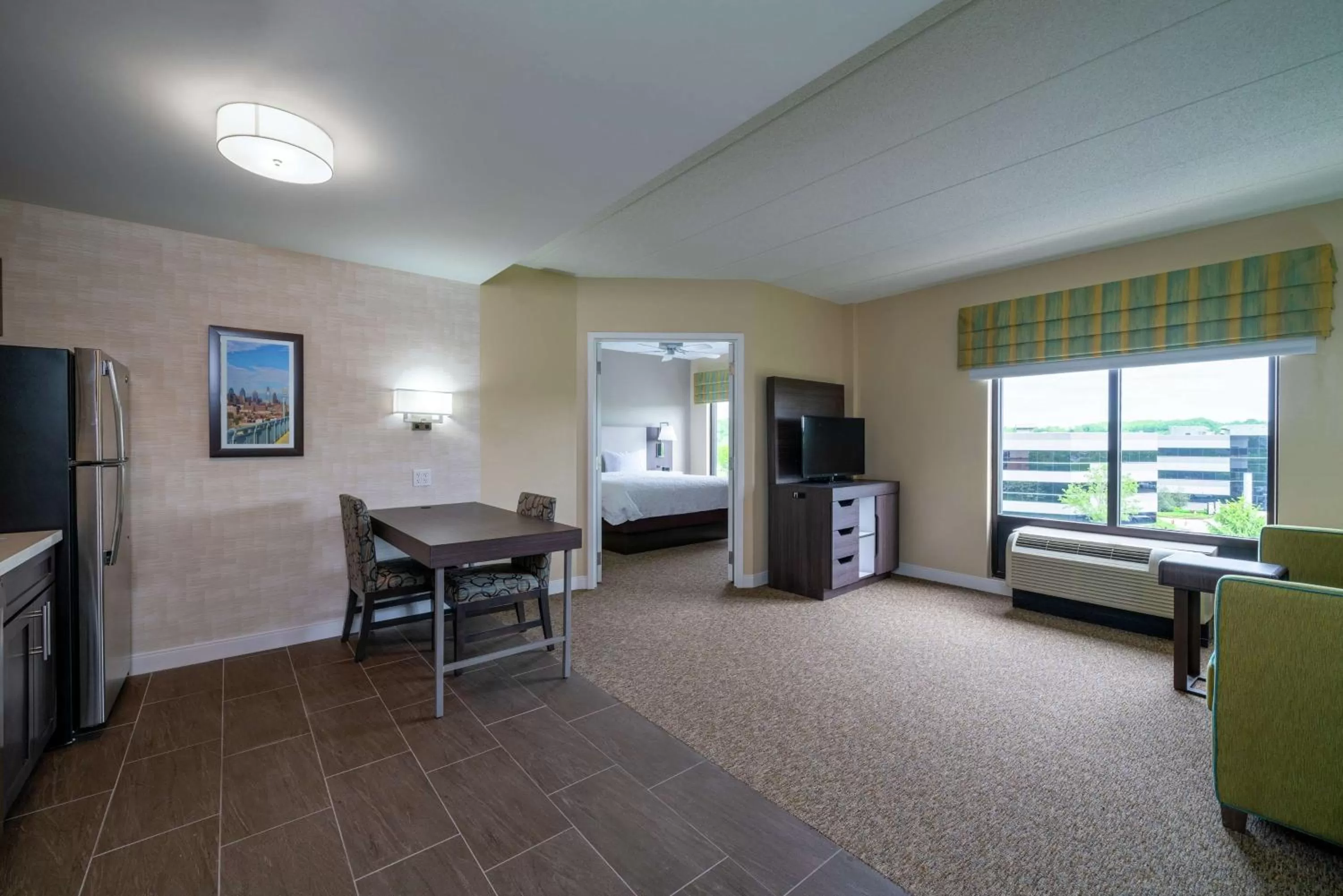 Bedroom in Hampton Inn & Suites Valley Forge/Oaks