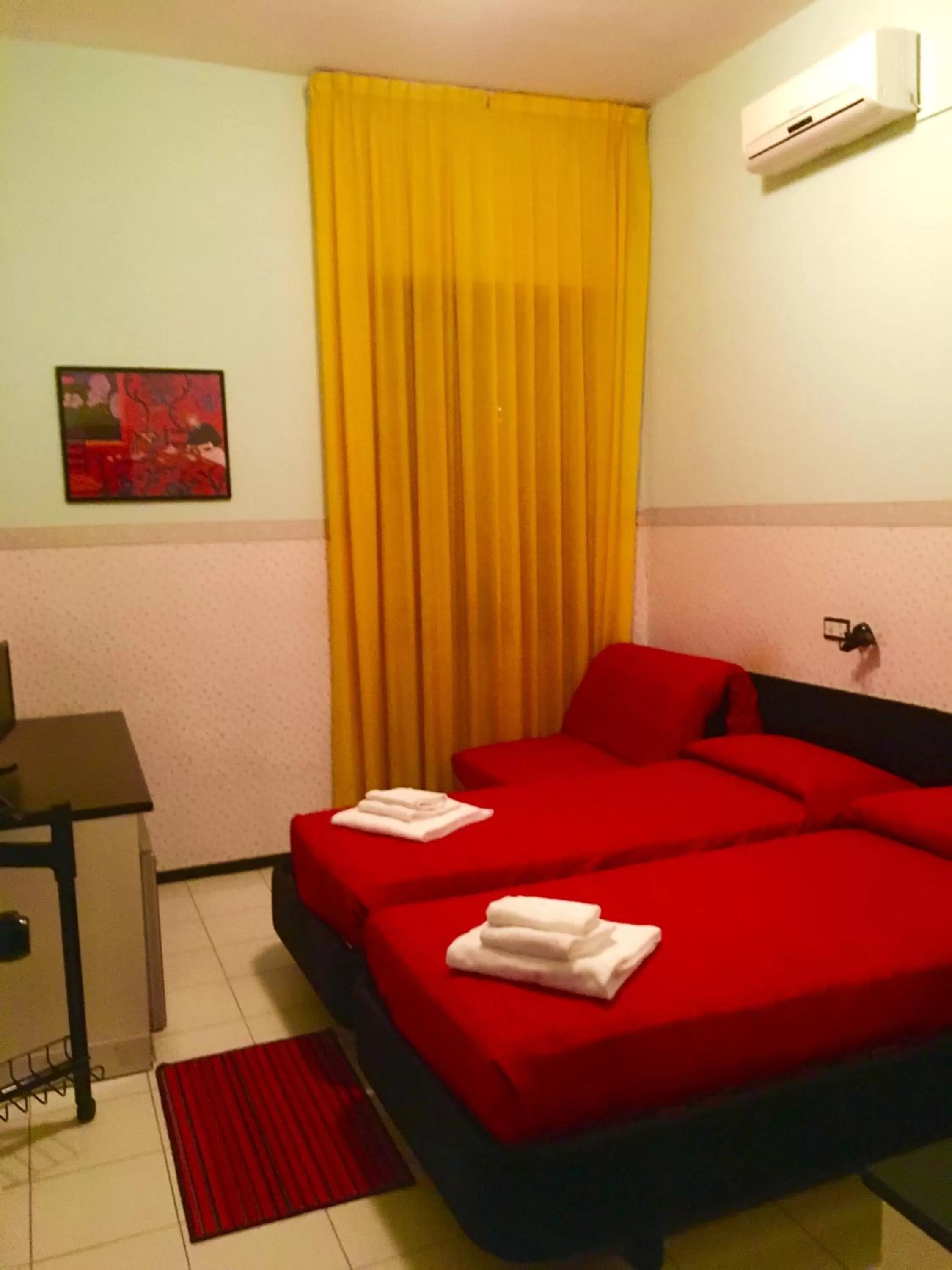 Bed in Hotel Letizia