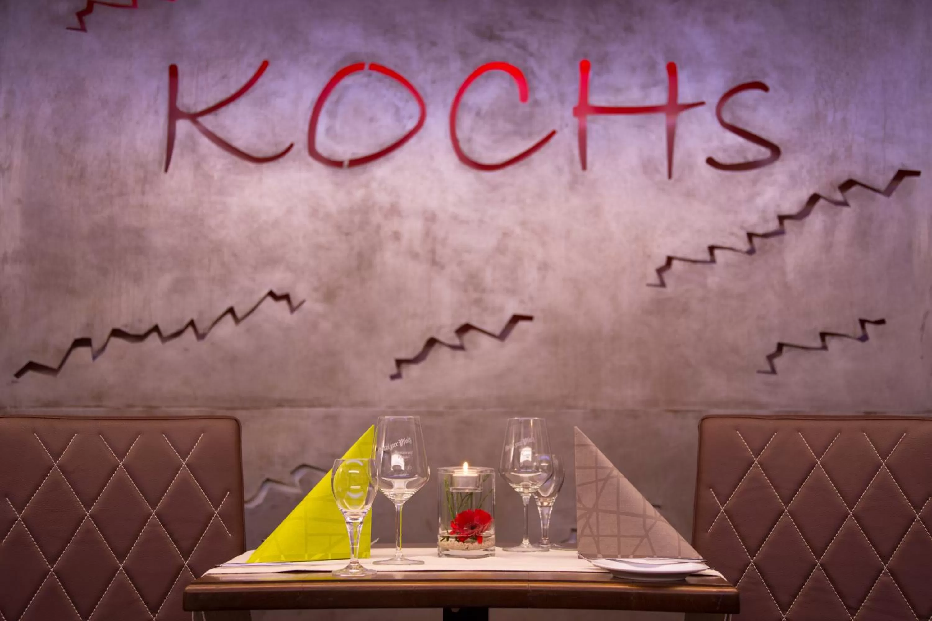 Restaurant/places to eat in Hotel zur Pfalz