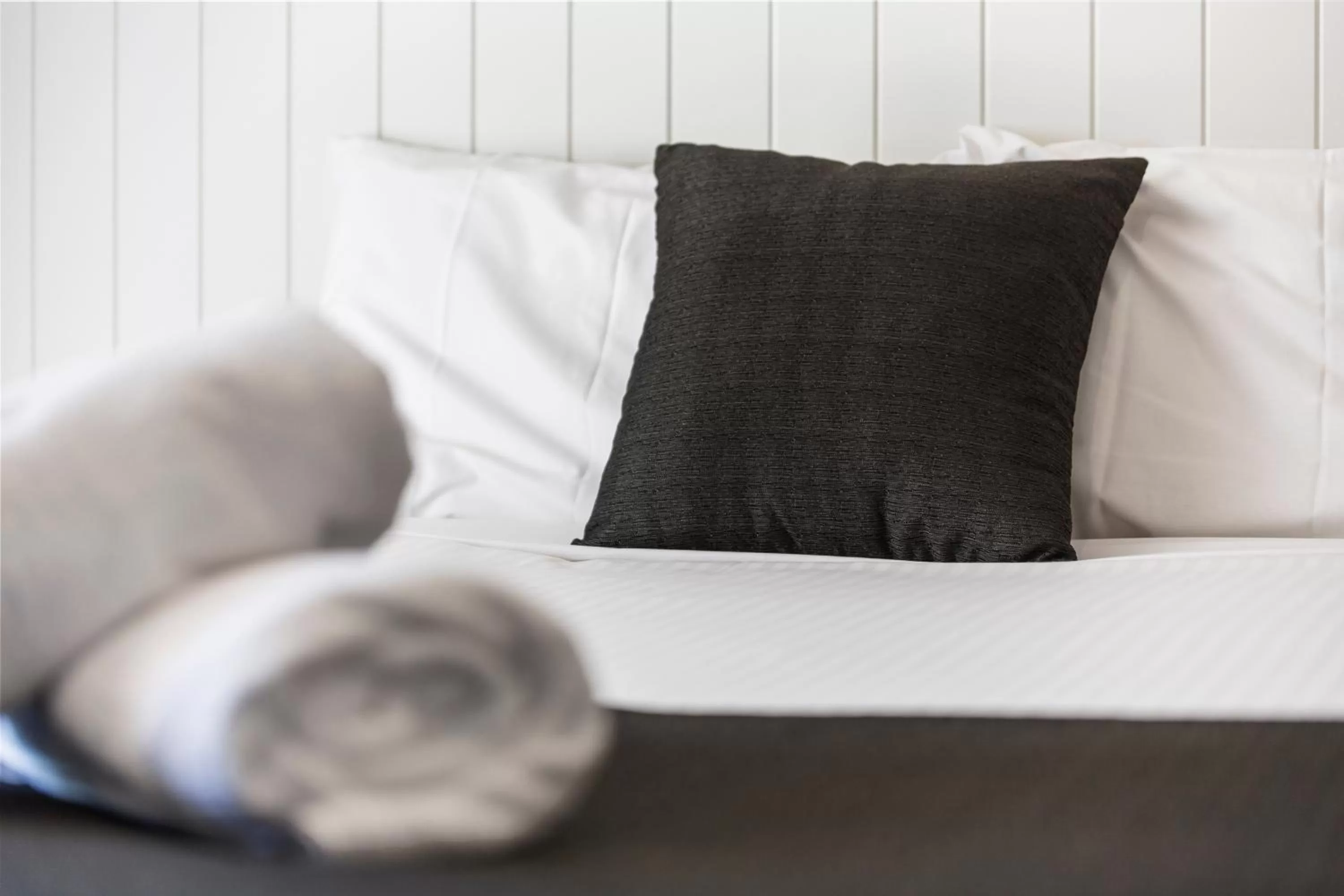 Bed in The Wine Vine Hotel