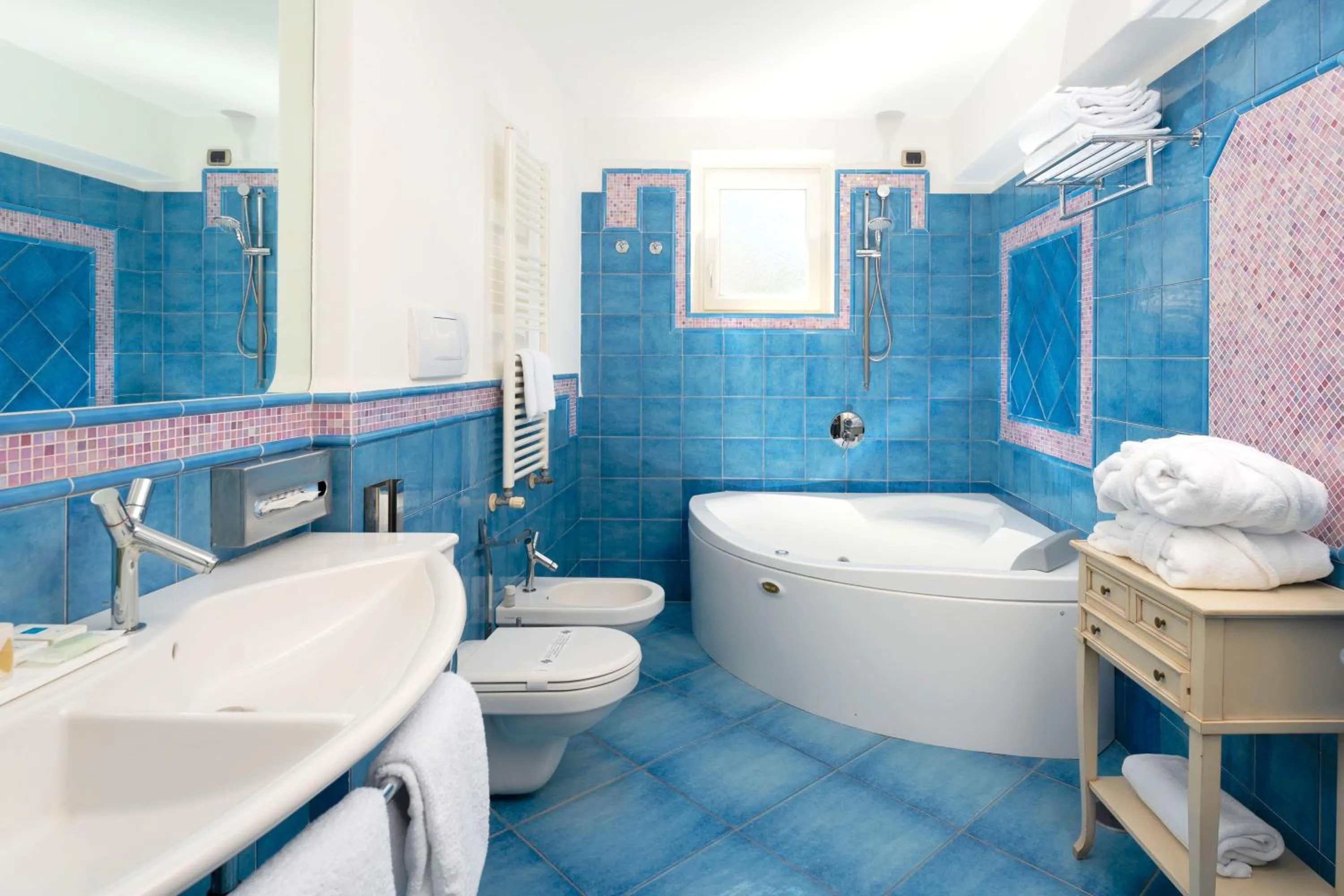 Toilet in Hotel La Floridiana