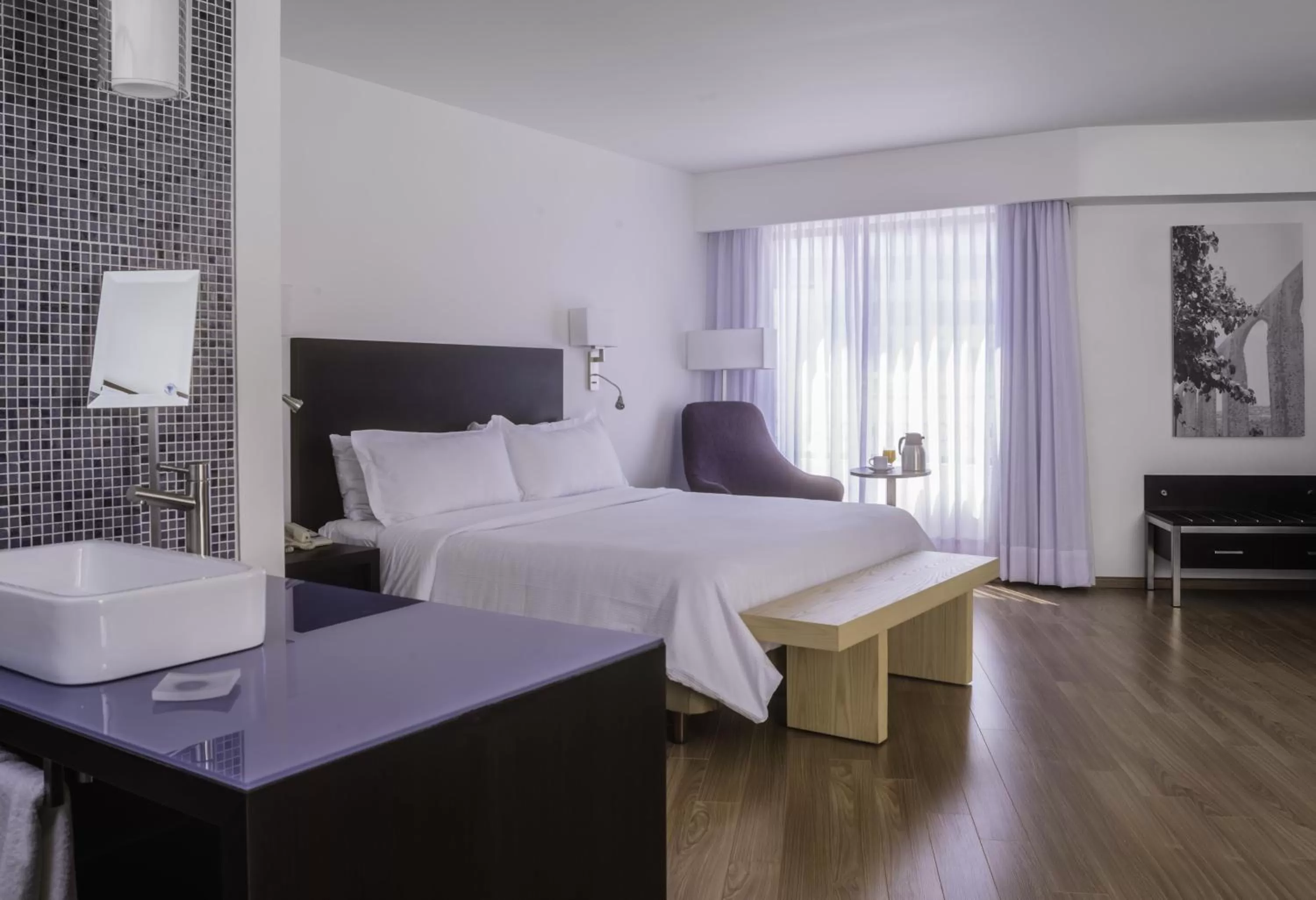 Junior Suite in Fiesta Inn Queretaro