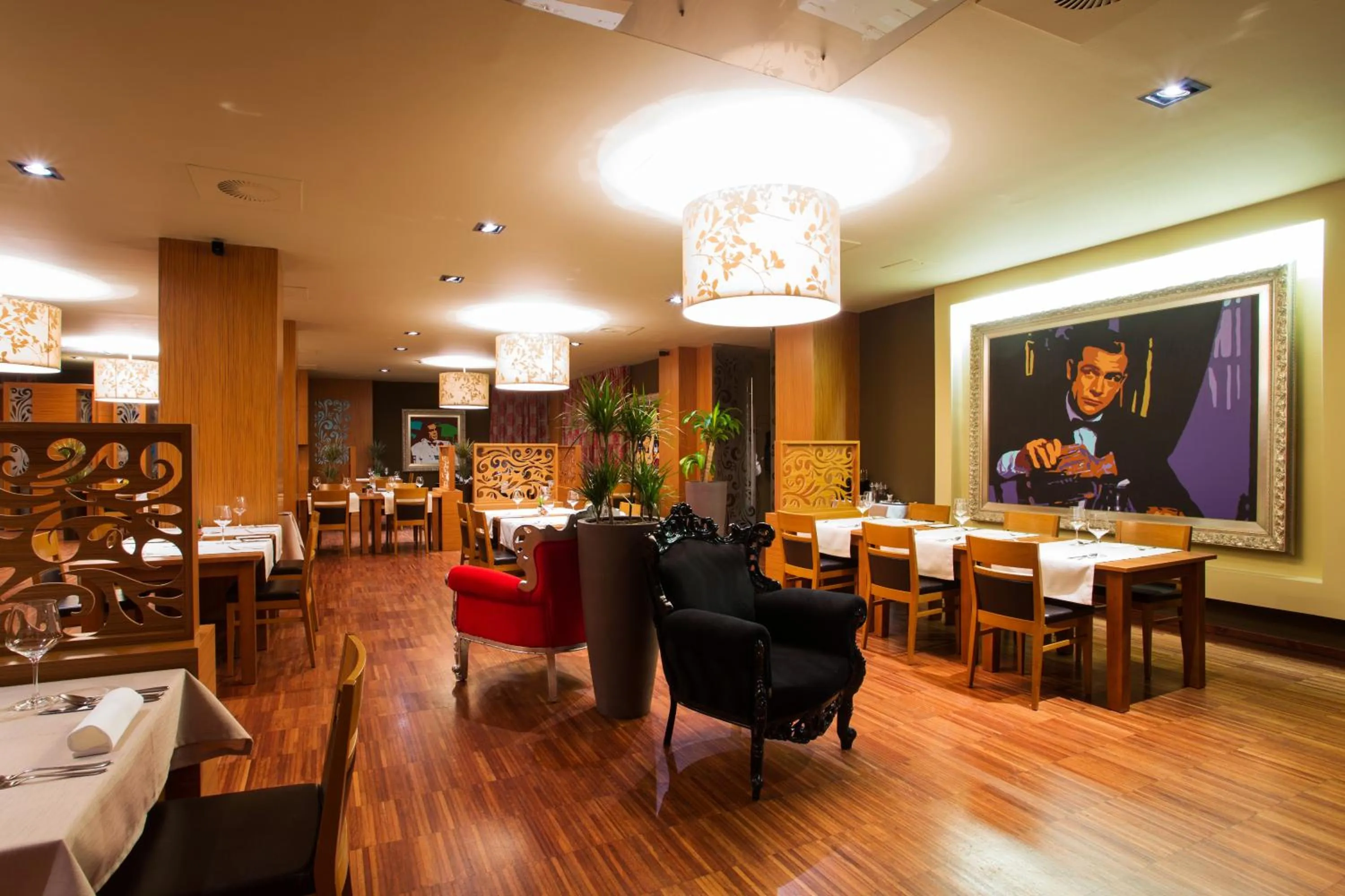 Restaurant/places to eat in Hotel Evropa