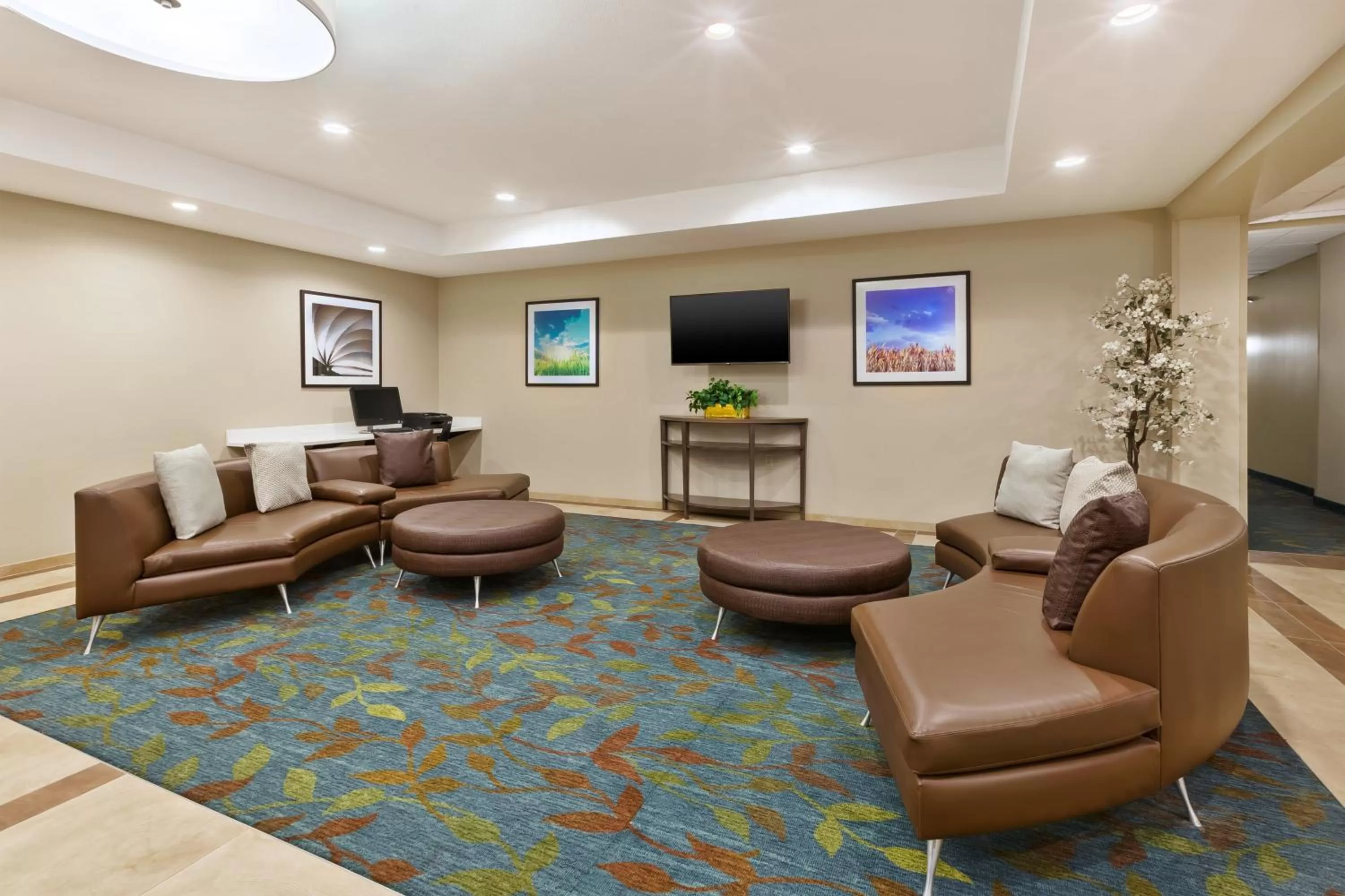 Property building in Candlewood Suites Washington North by IHG