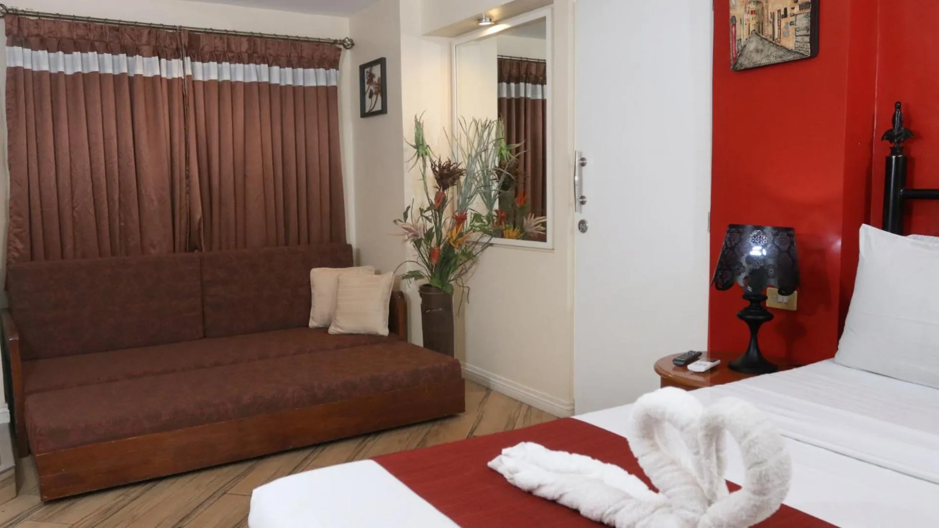 Bedroom, Bed in 1775 Adriatico Suites