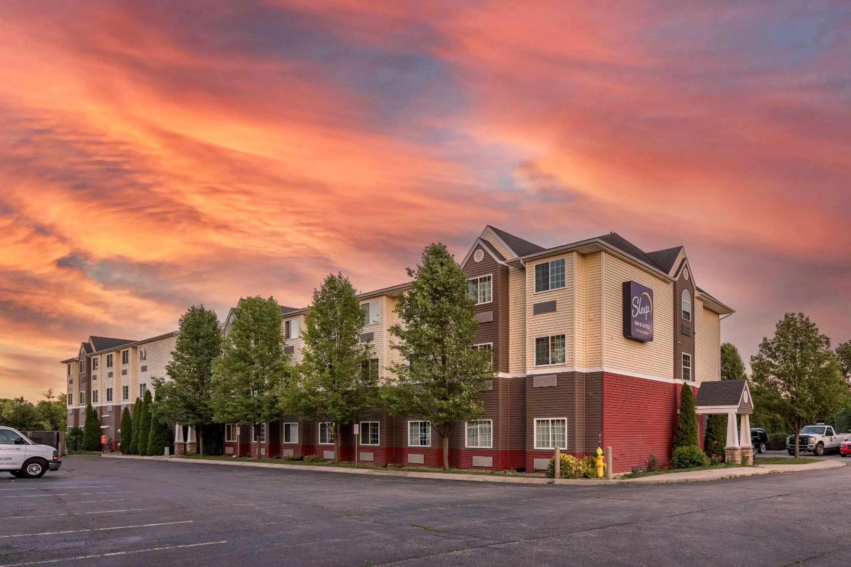 Property building in Sleep Inn & Suites Kalamazoo Southwest