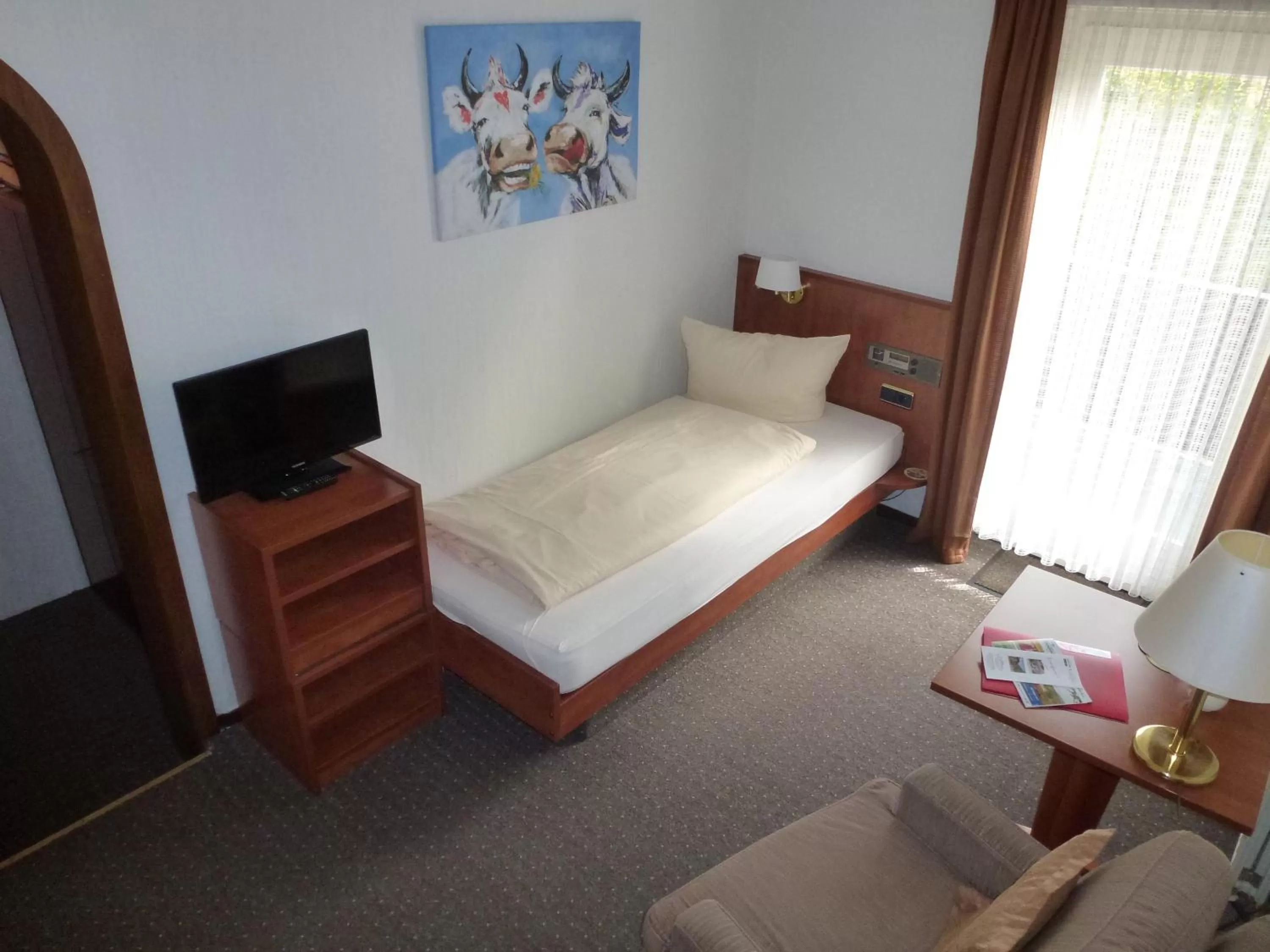 Shower, Bed in Hotel Pension Gelpkes Mühle