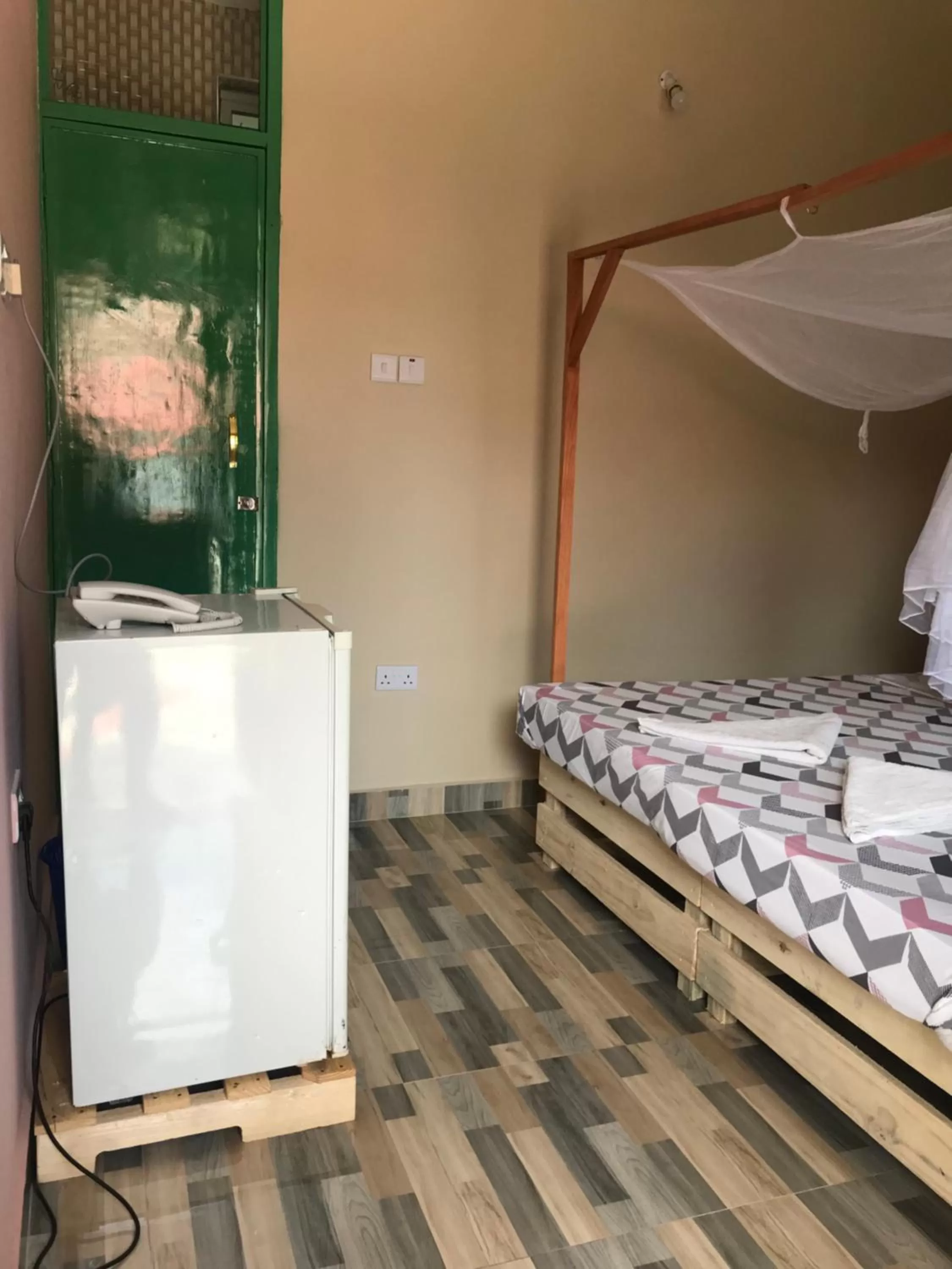 L&J Modern Backpackers Kinondoni