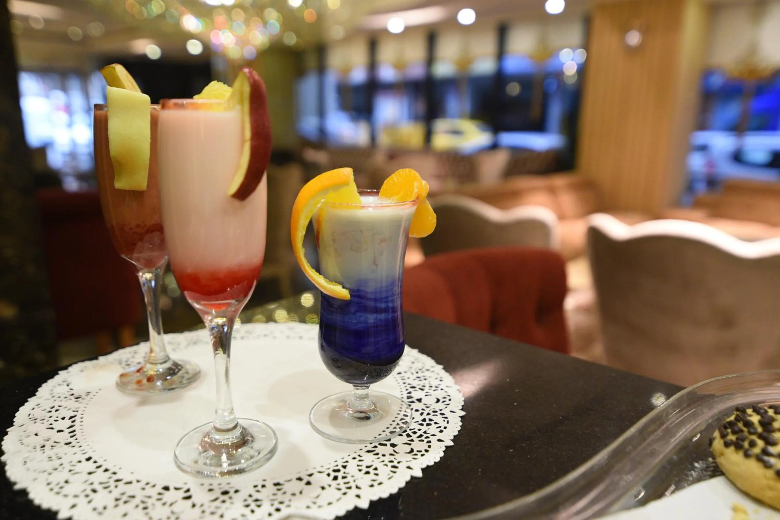 Lounge or bar in MidMar Deluxe Hotel