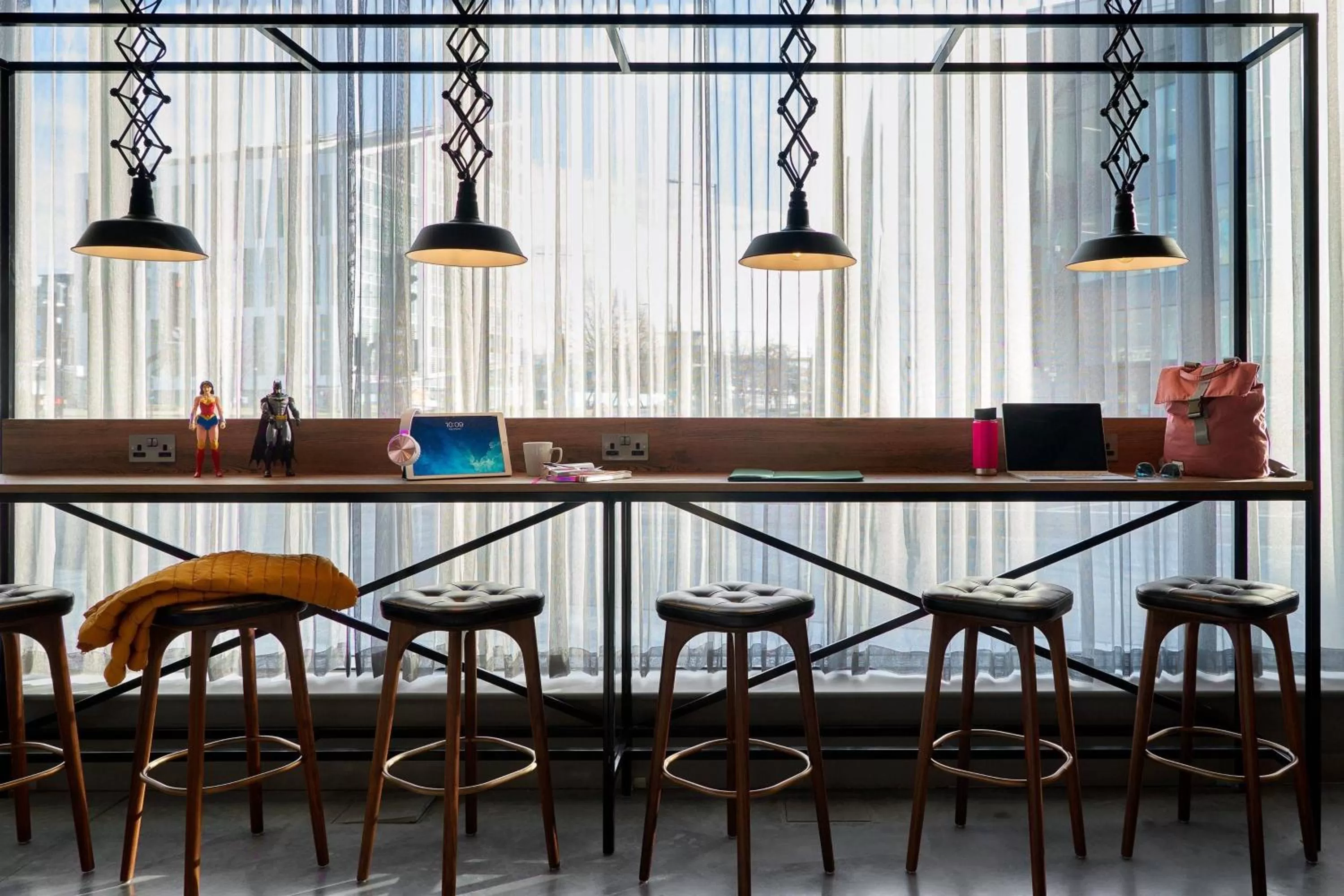 Restaurant/places to eat in Moxy Slough