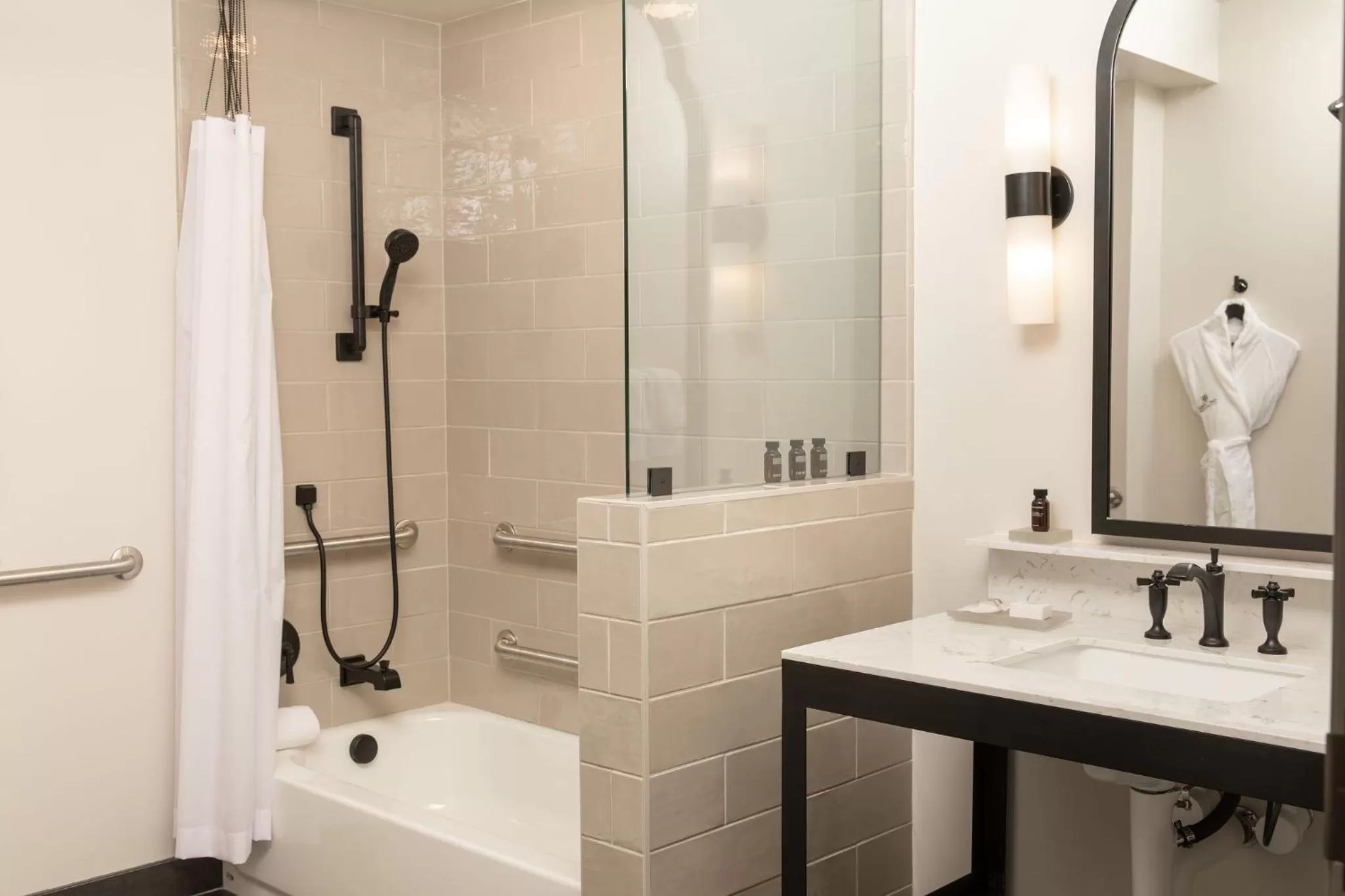 Bathroom in The Lodge at St Edward Park