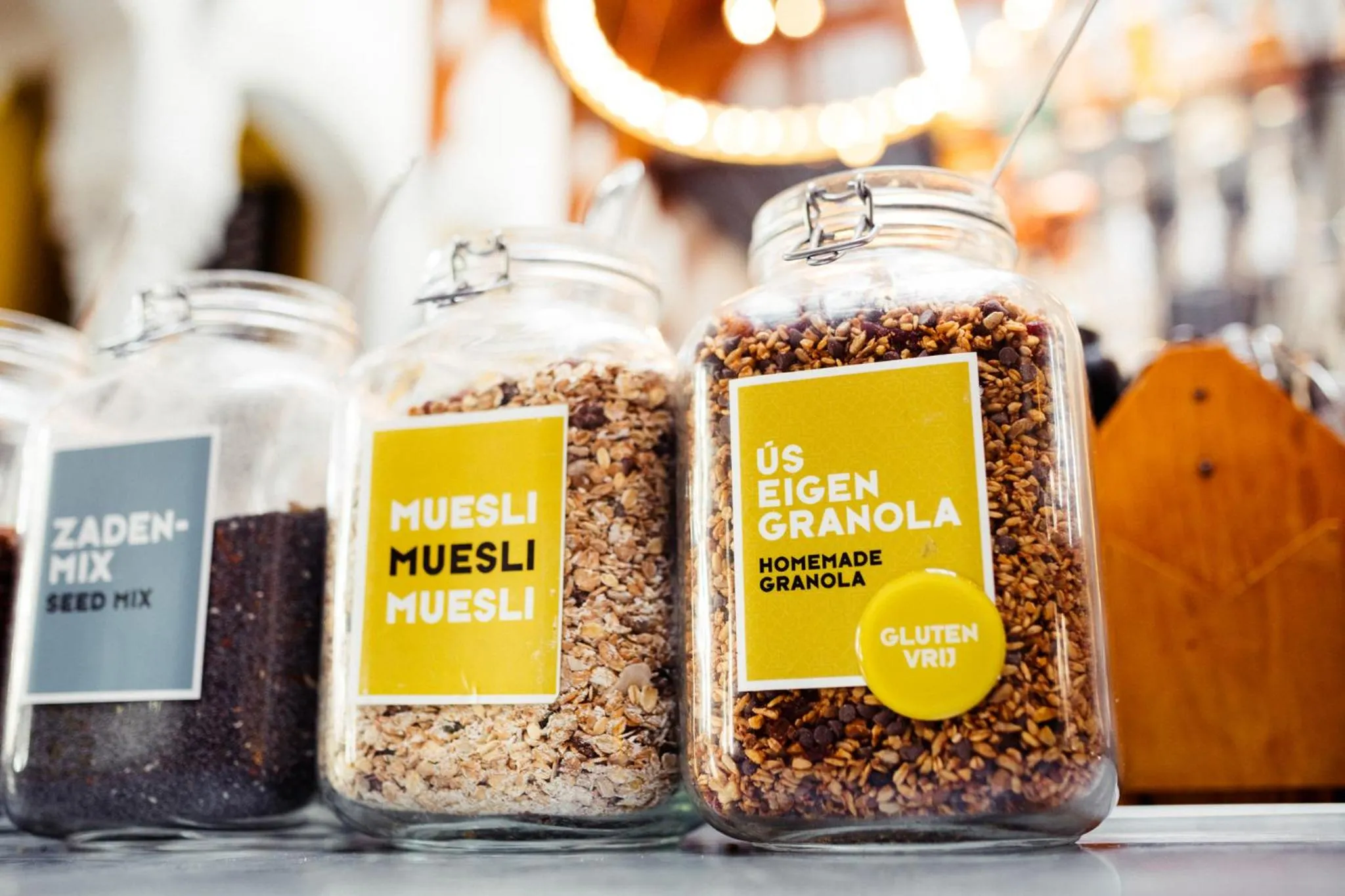 Food and drinks in Post-Plaza Hotel & Grand Café